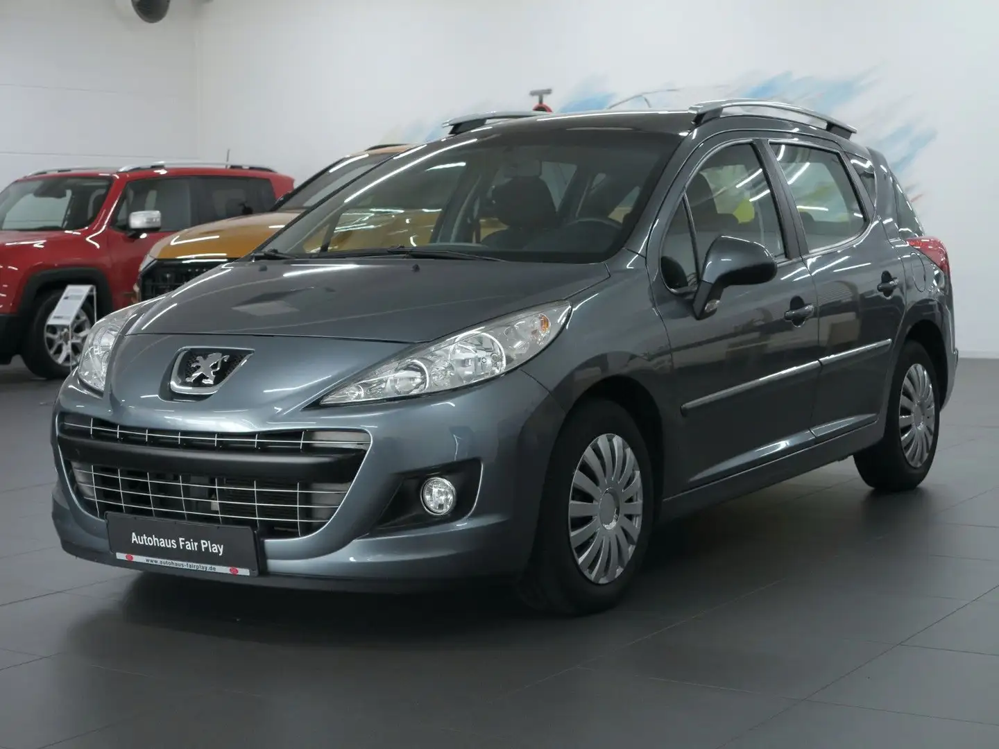 Peugeot 207 SW Tendance KLIMA/PANORAMADACH/UNFALLFREI! Gris - 1