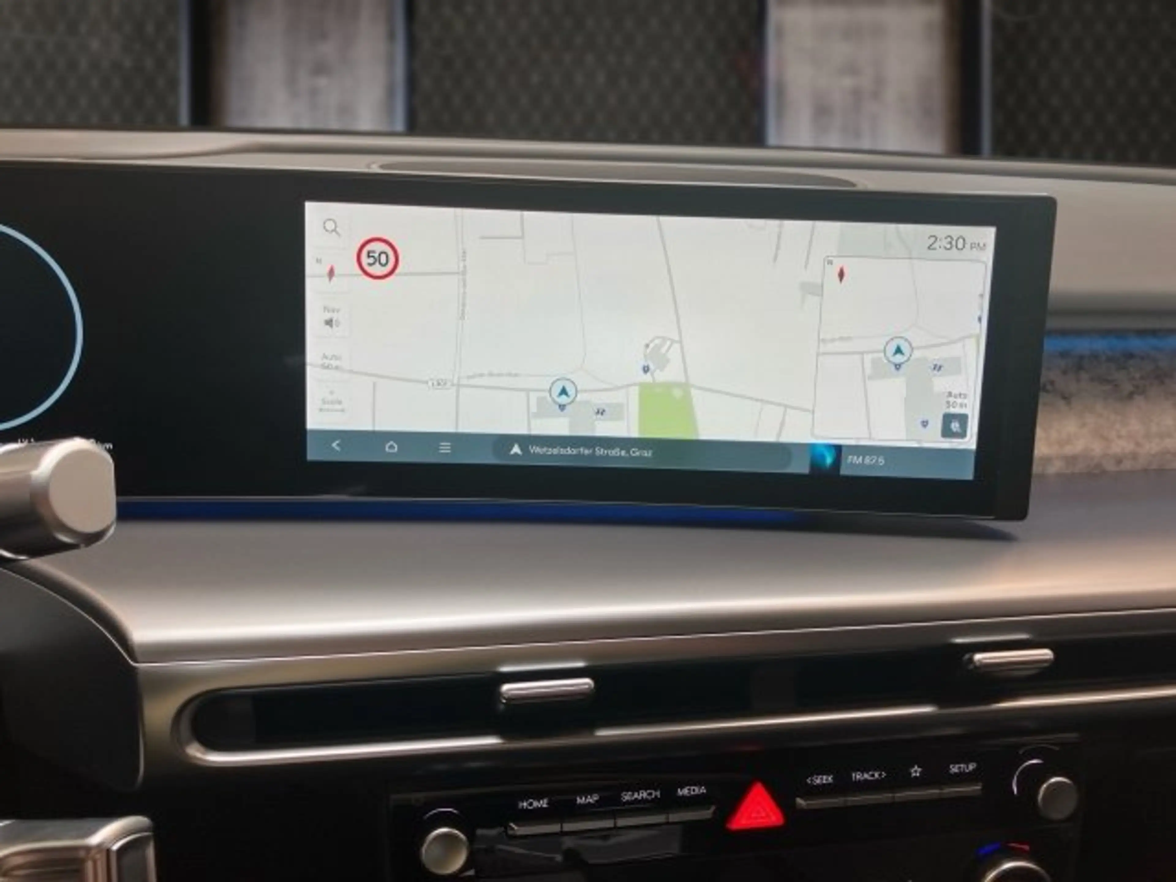 Hyundai IONIQ 9 Calligraphy 110 kWh 4WD Performance — photo 12