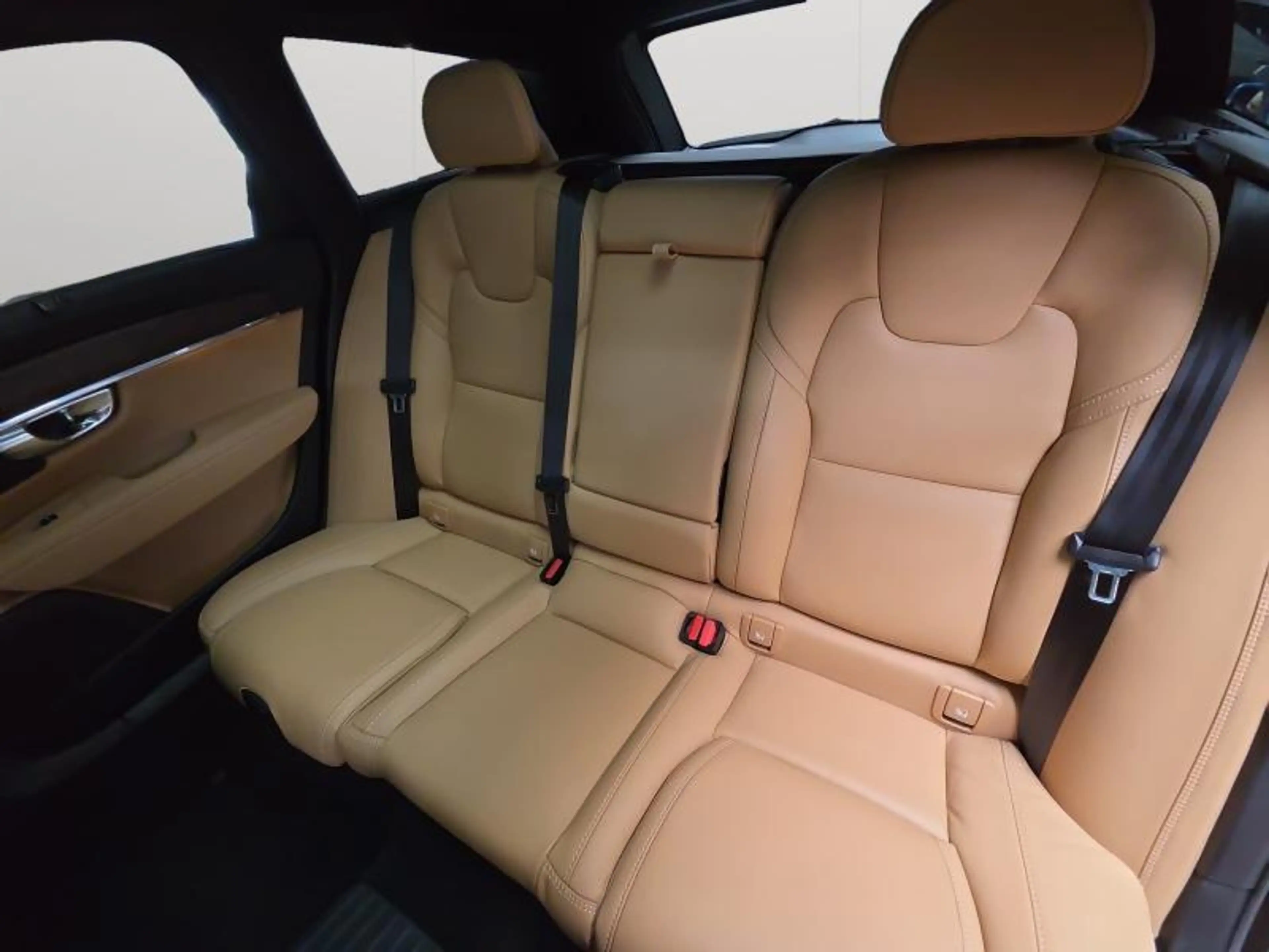Volvo V90 T8 Inscription / Hybride — photo 13