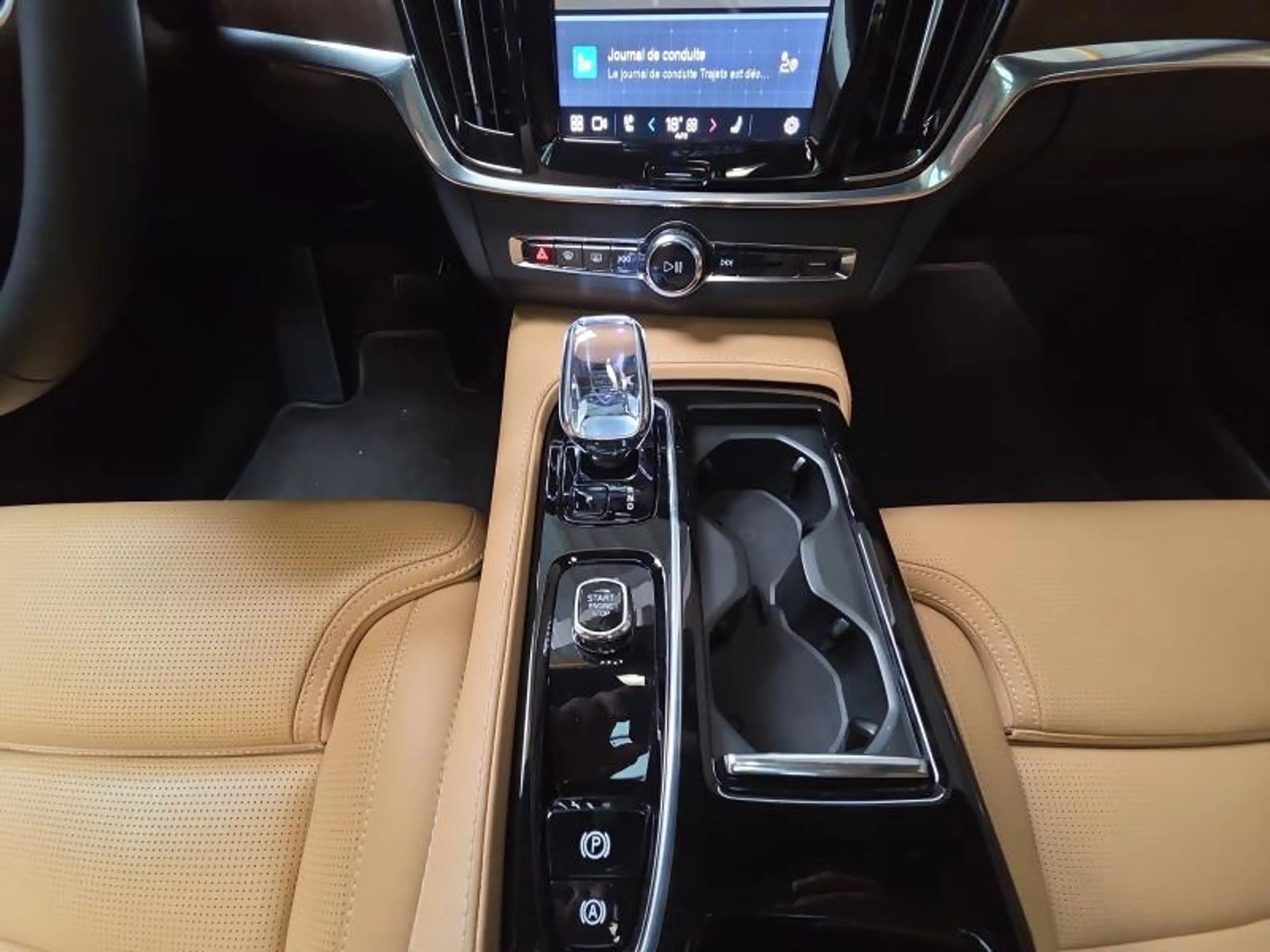 Volvo V90 T8 Inscription / Hybride — photo 11