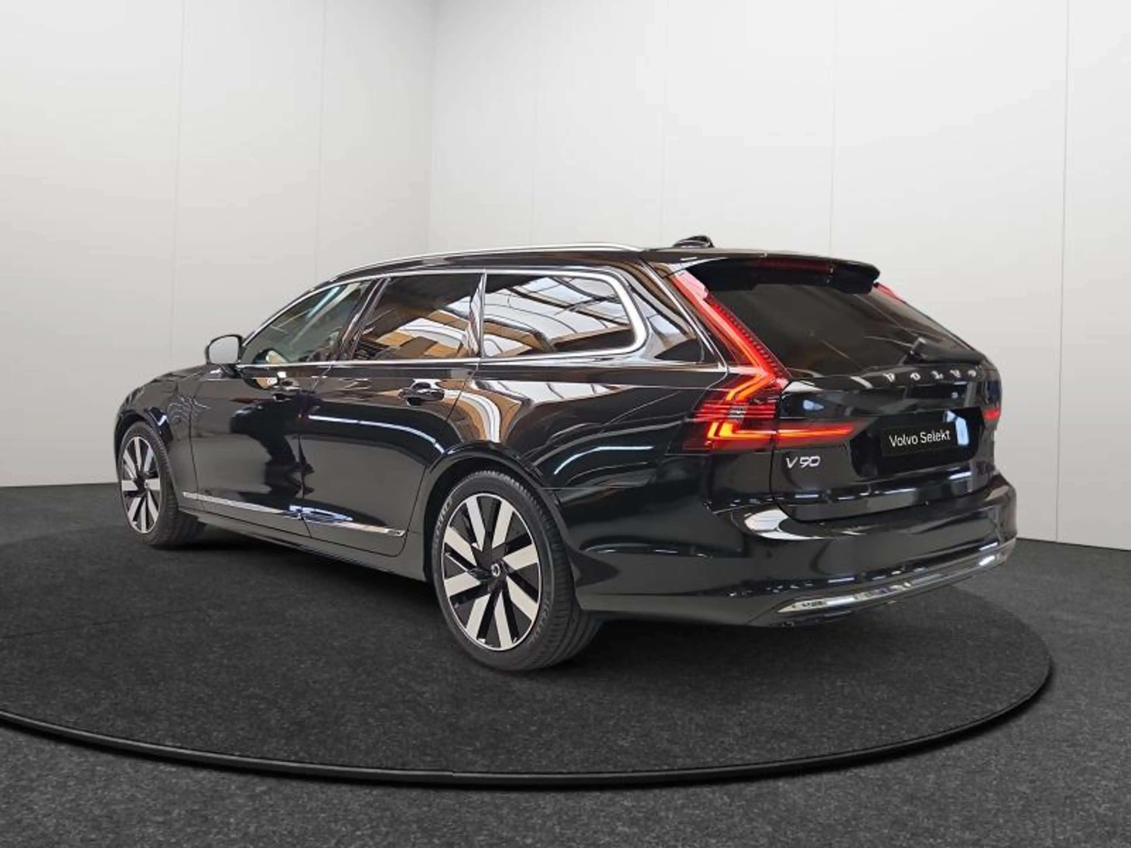 Volvo V90 T8 Inscription / Hybride — photo 3