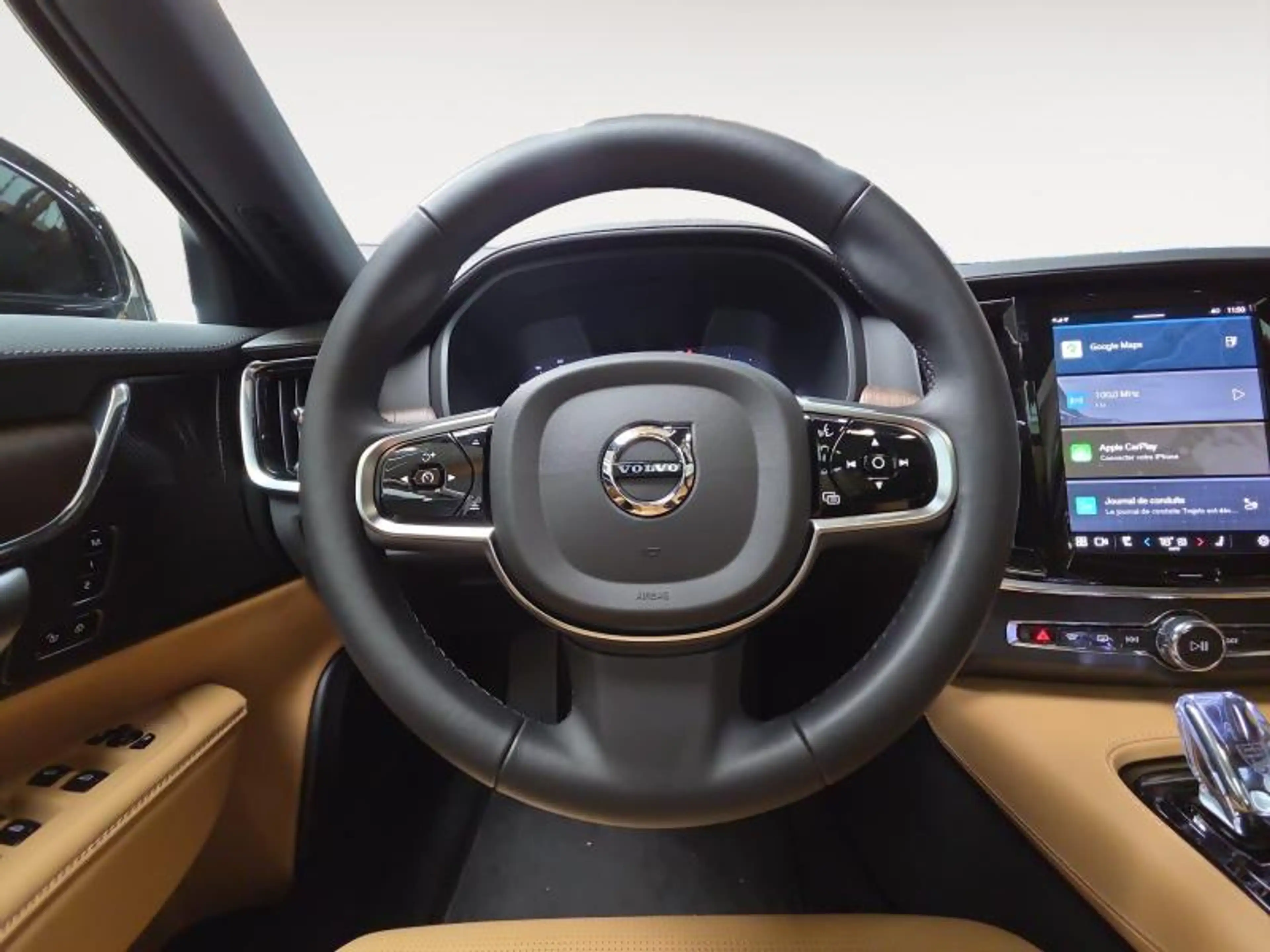 Volvo V90 T8 Inscription / Hybride — photo 12