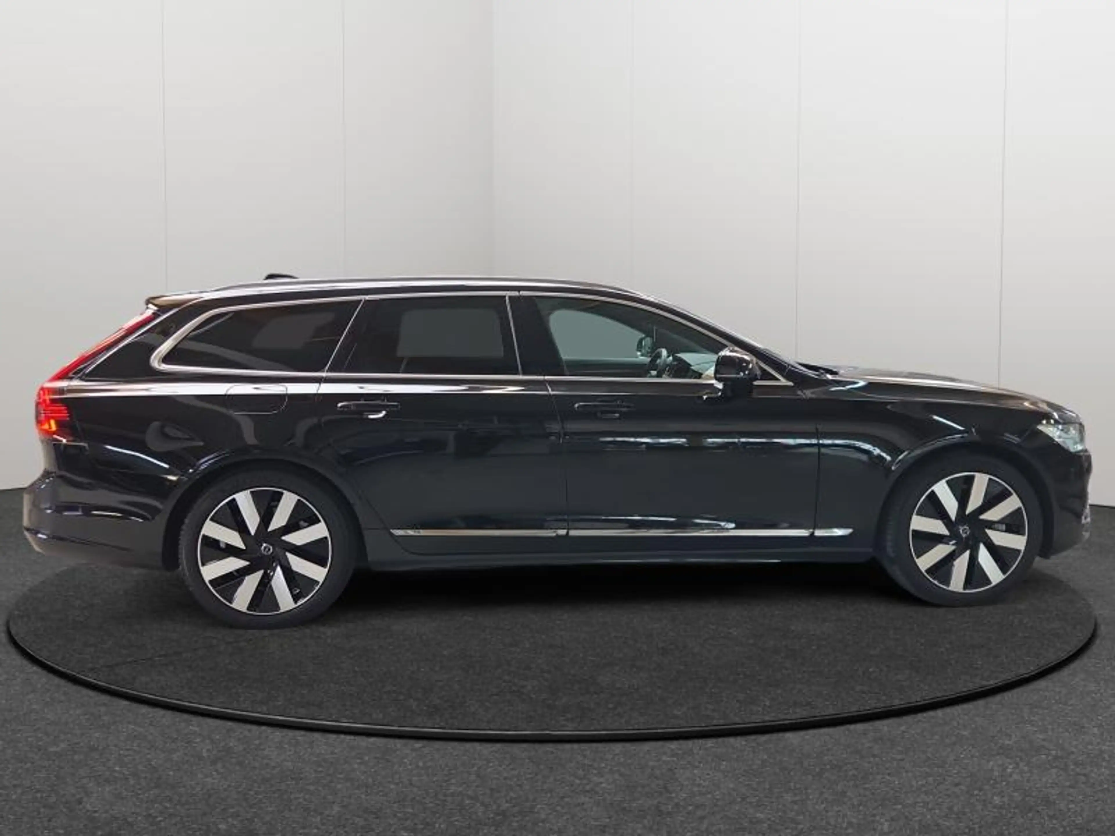 Volvo V90 T8 Inscription / Hybride — photo 6