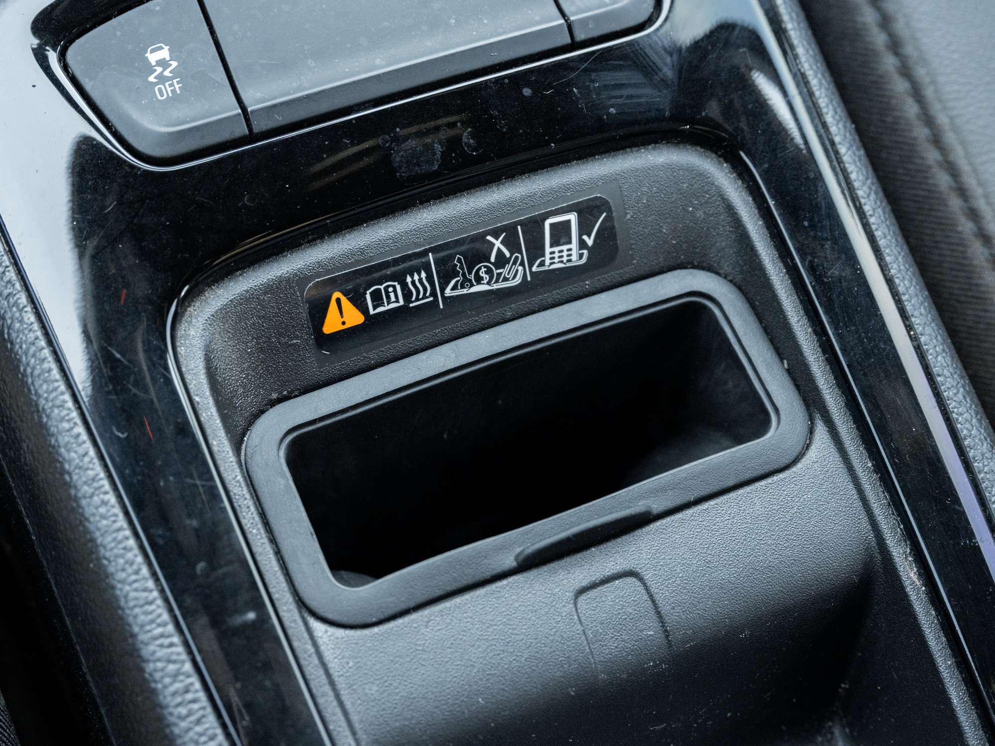used 2018 Chevrolet Cruze car, priced at $12,895