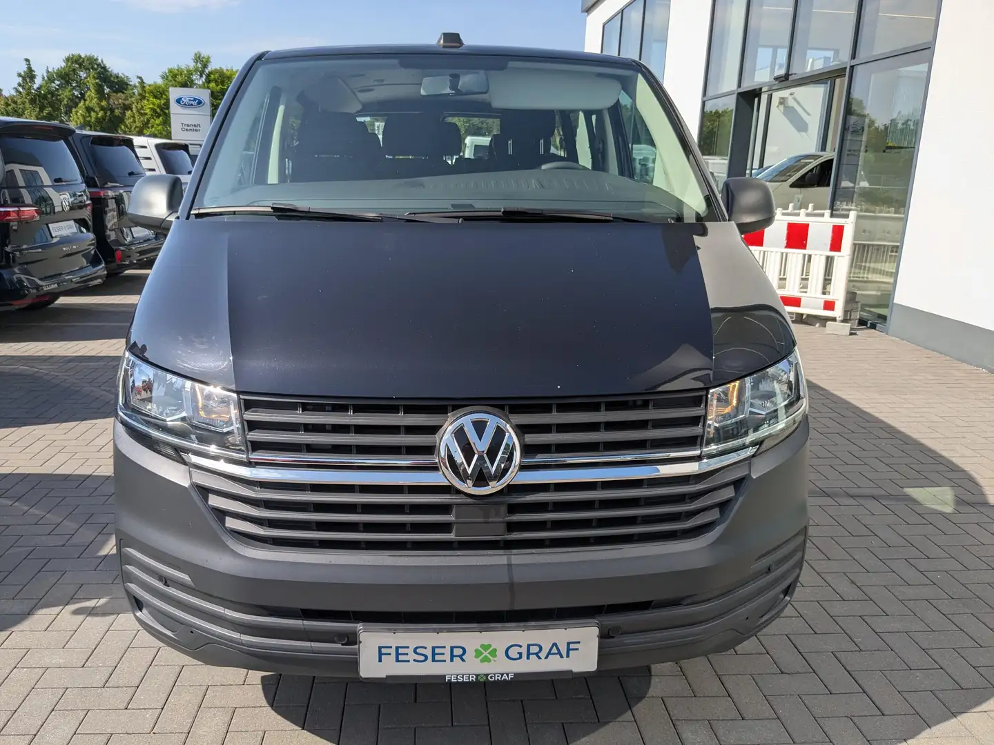 Volkswagen T6.1 Kombi 6.1 T6.1 KR 9-Sitzer GRA Schwarz - 2