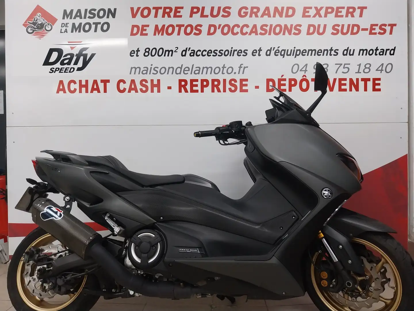 Yamaha TMAX 560 Gris - 1