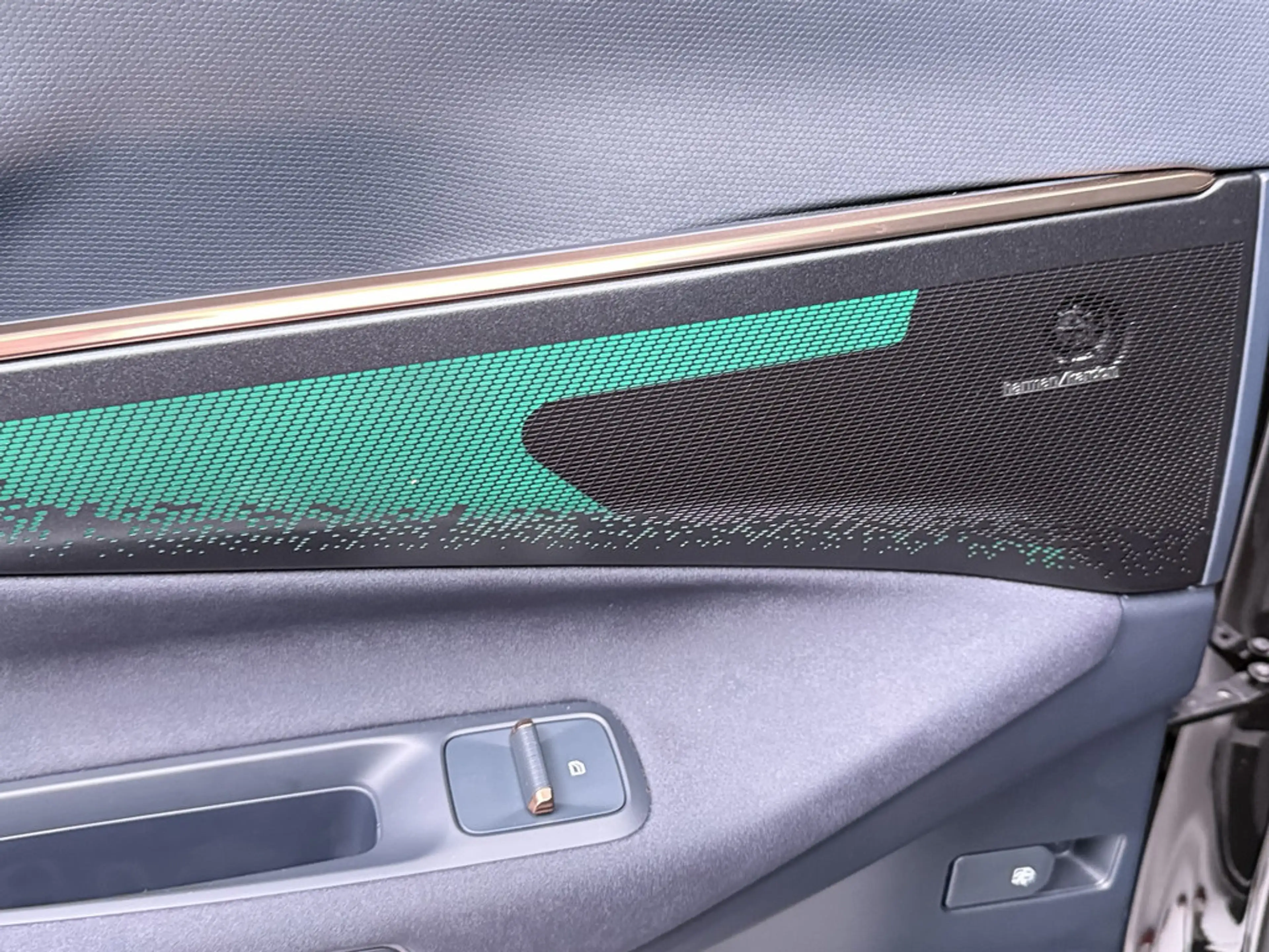 Lynk & Co 08 PHEV 257 kW More SOFORT VERFÜGBAR — photo 15