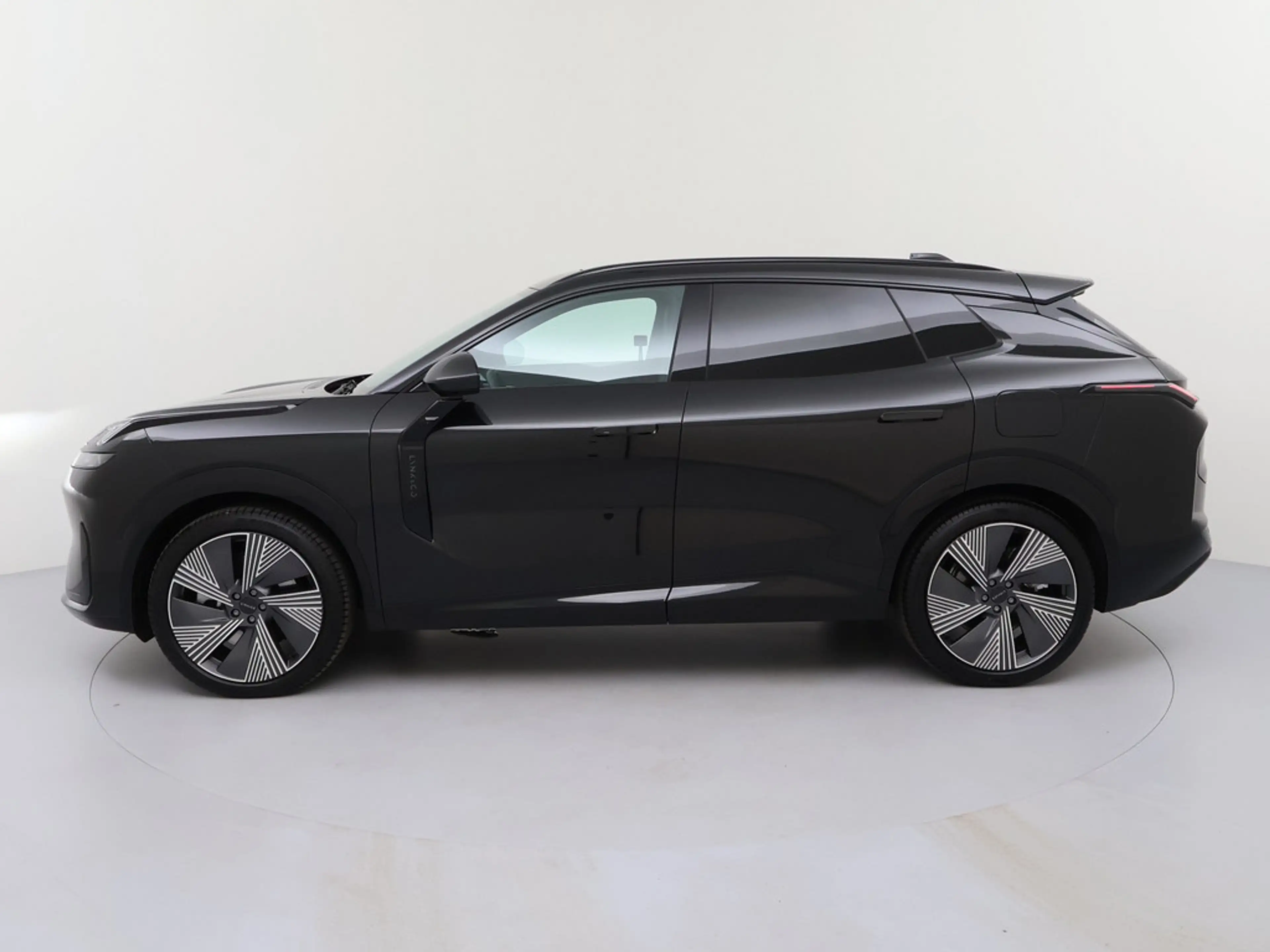 Lynk & Co 08 PHEV 257 kW More SOFORT VERFÜGBAR — photo 8