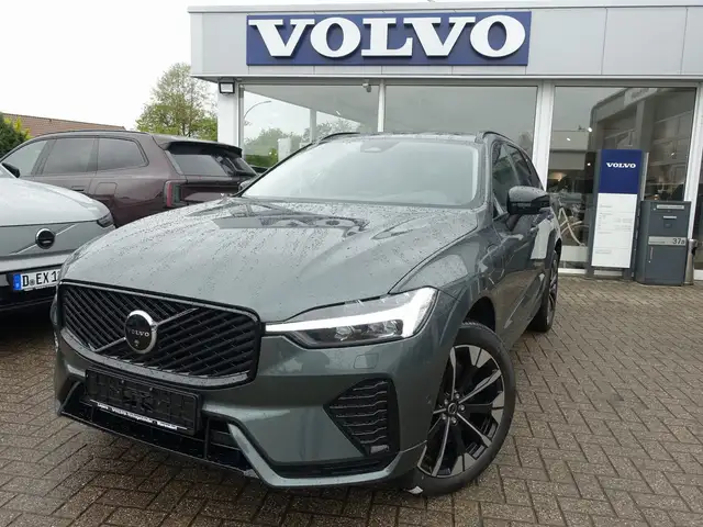 Volvo XC60 Plus Dark T8 AWD/Head Up/360°/Pano/H&K/BLIS