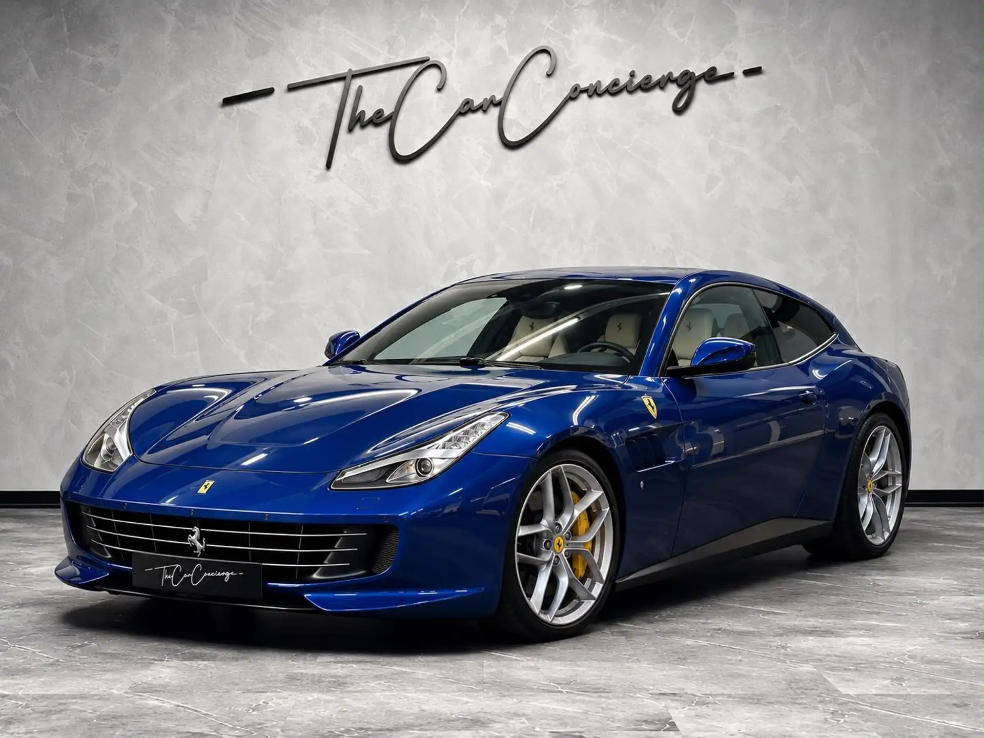 페라리 GTC4 루쏘 2017 파랑 사진 1