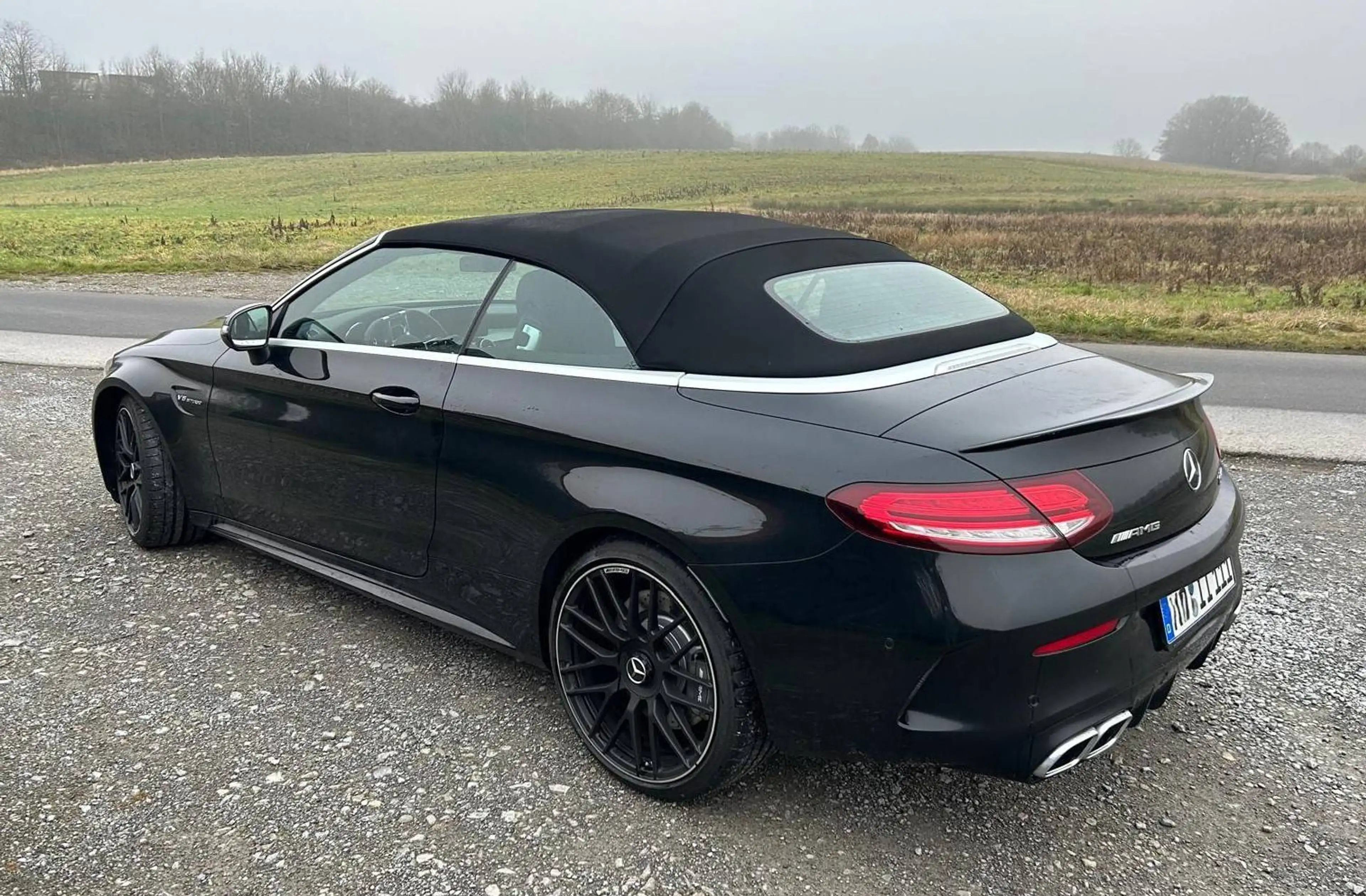 Mercedes-Benz C 63 AMG C 63 AMG Cabrio V8 Biturbo — photo 4