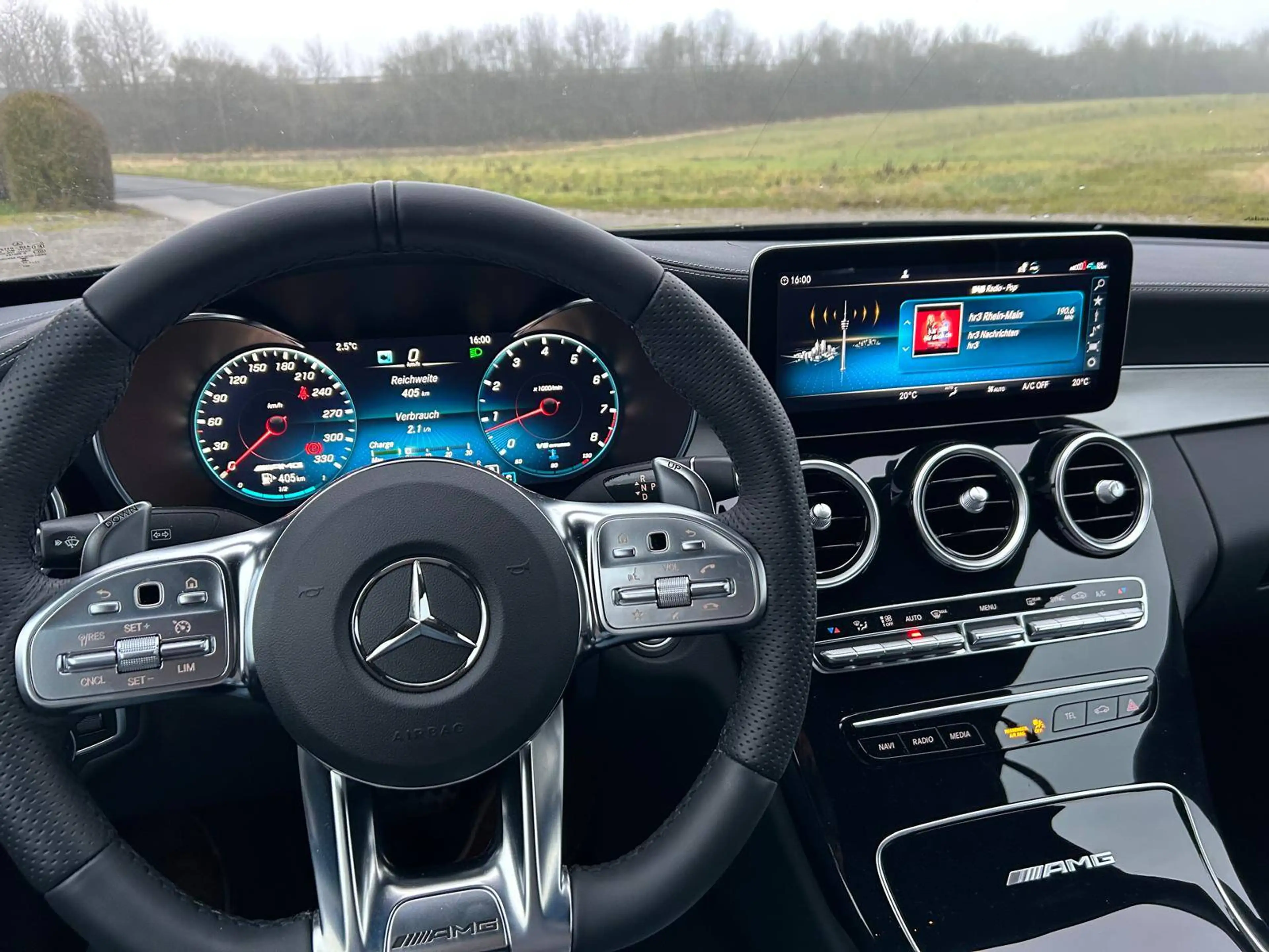 Mercedes-Benz C 63 AMG C 63 AMG Cabrio V8 Biturbo — photo 9
