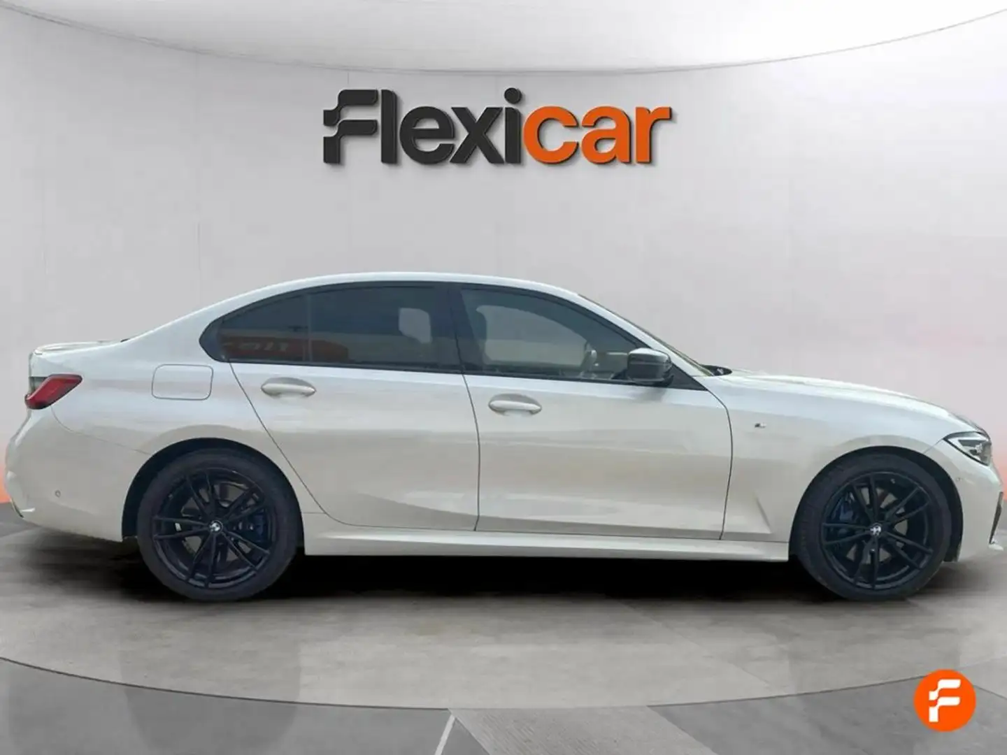 BMW 330 330i xDrive Auto. Amarillo - 2