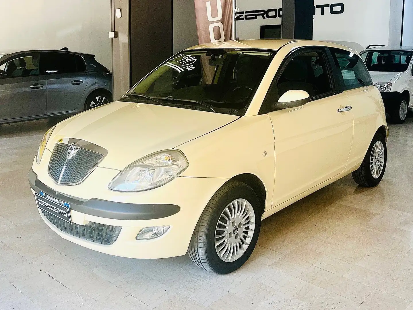 Lancia Ypsilon Ypsilon II 2003 1.3 mjt Oro Beige - 1