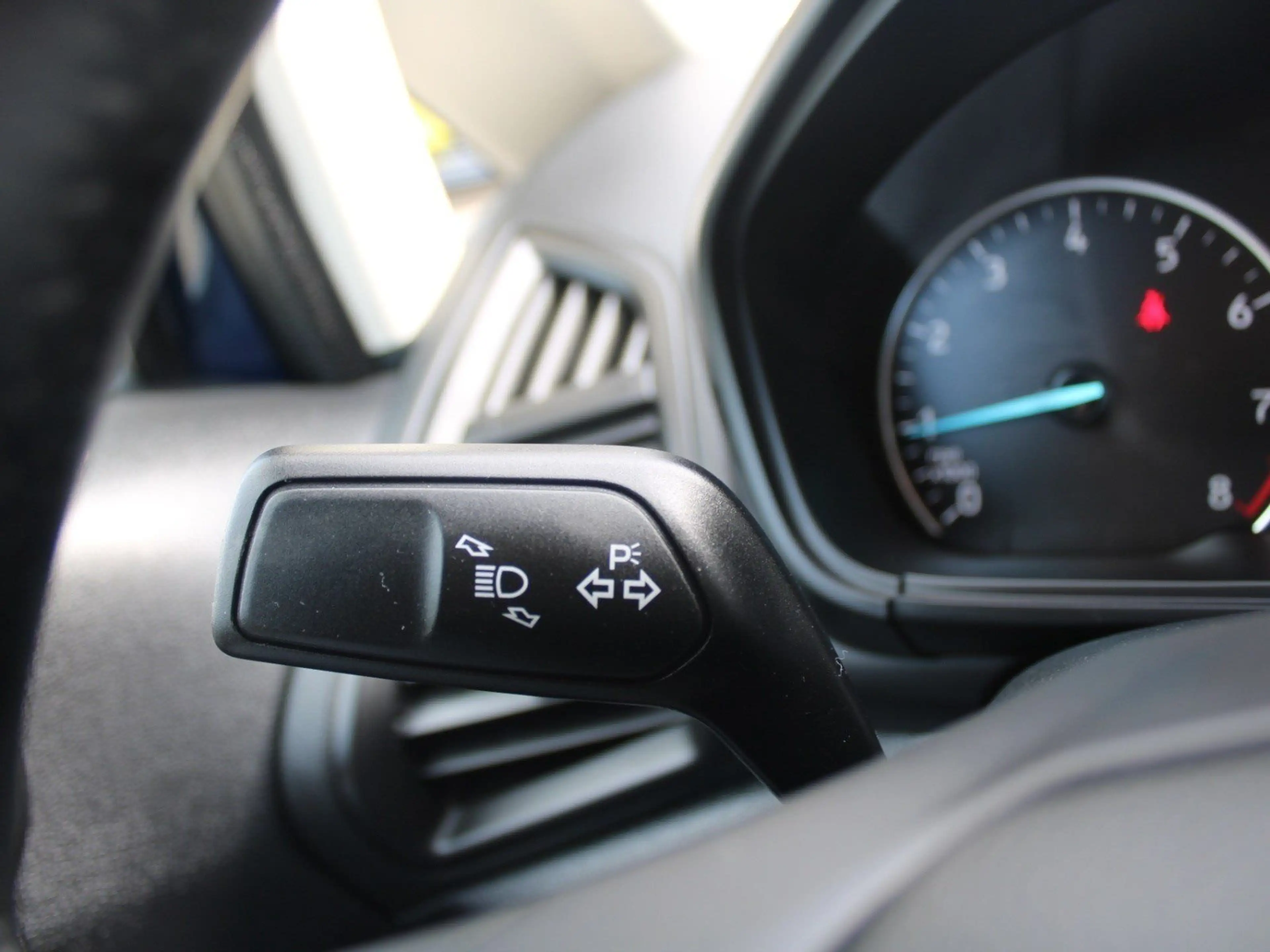 Ford EcoSport Titanium - Winter-Paket - Navi — photo 10