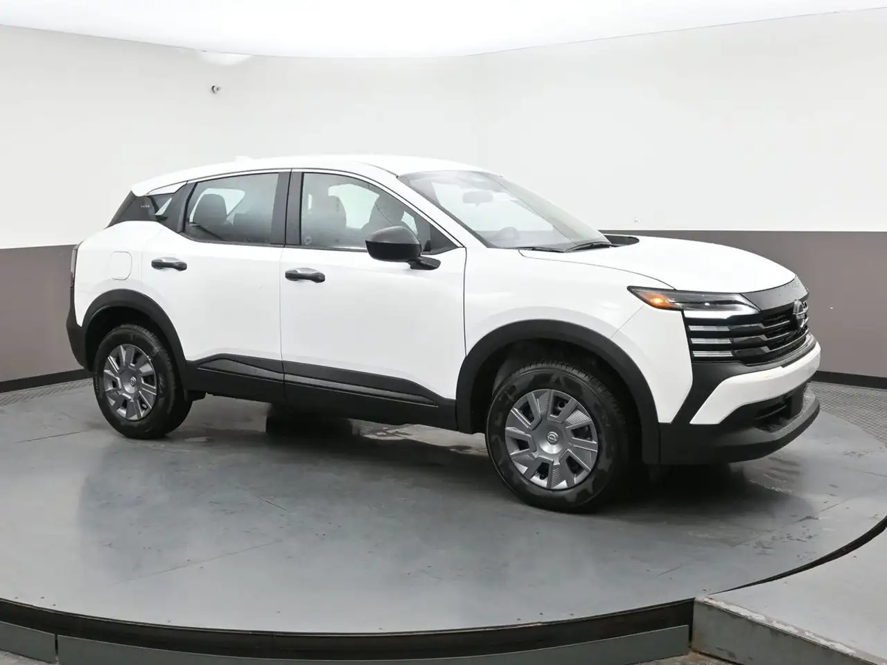 2025 Nissan Kicks