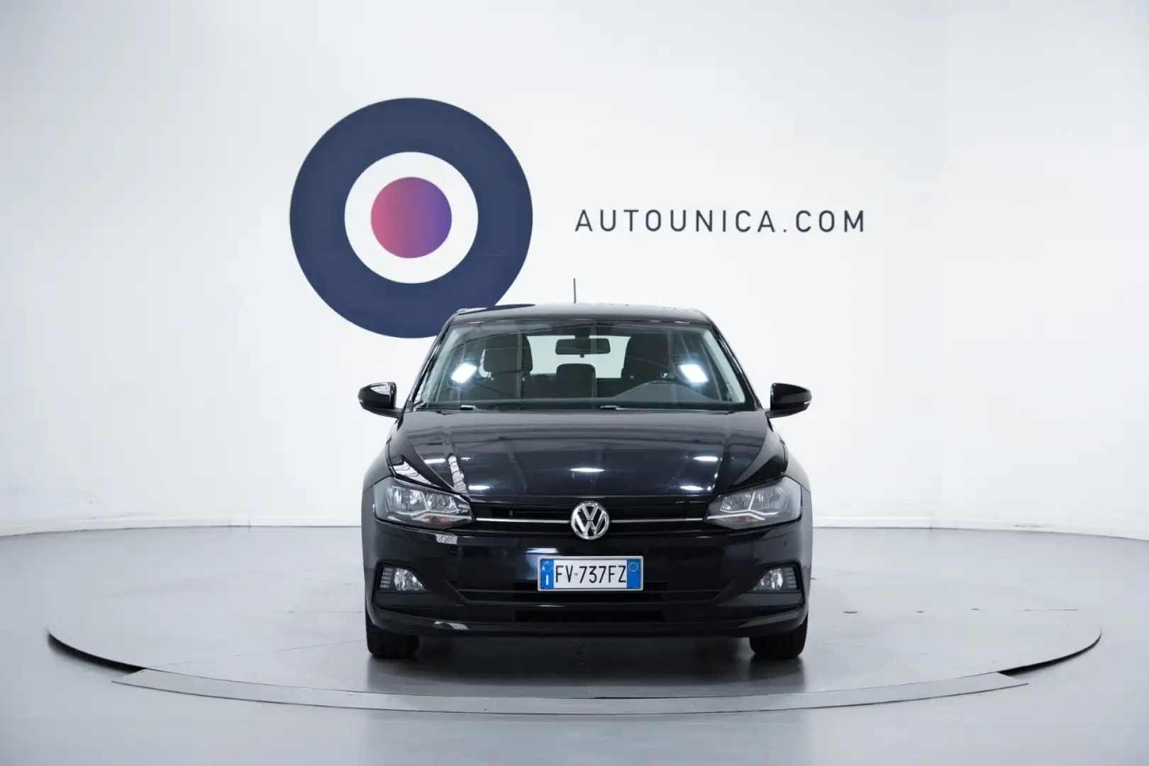Volkswagen Polo 1.6 TDI 5 PORTE COMFORTLINE BLUEMOTION TECHNOLOGY Nero - 2