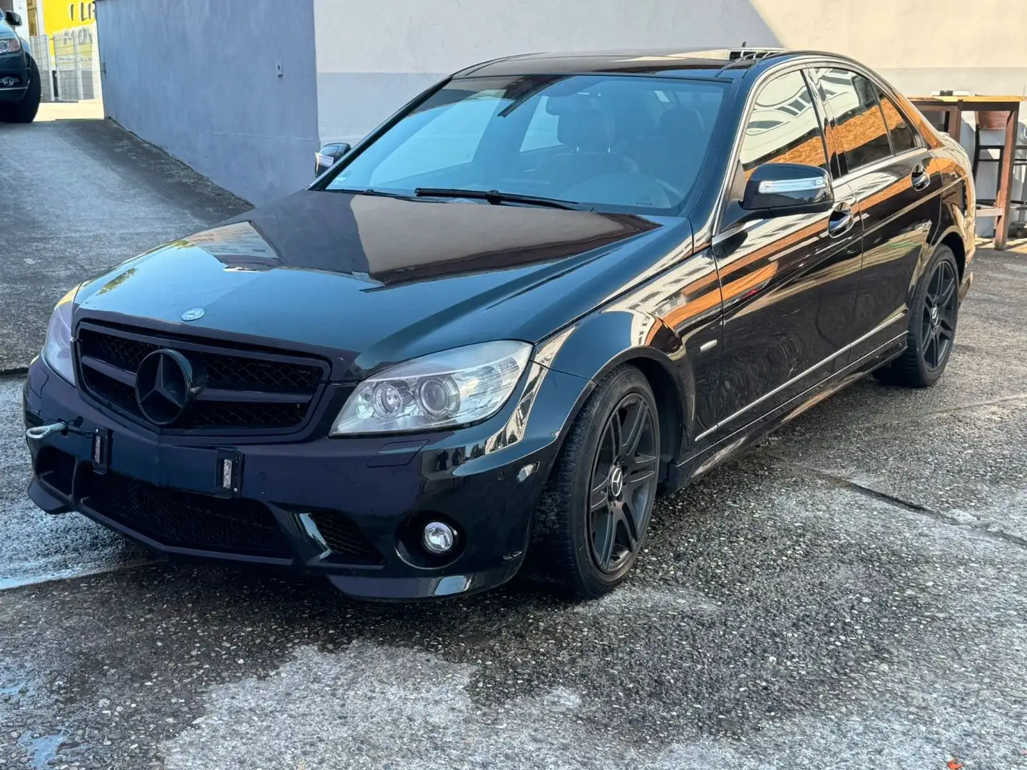 Mercedes-Benz C 350 AMG-Line*Lim.Automatik*Leder*Schiebedach* Noir - 1