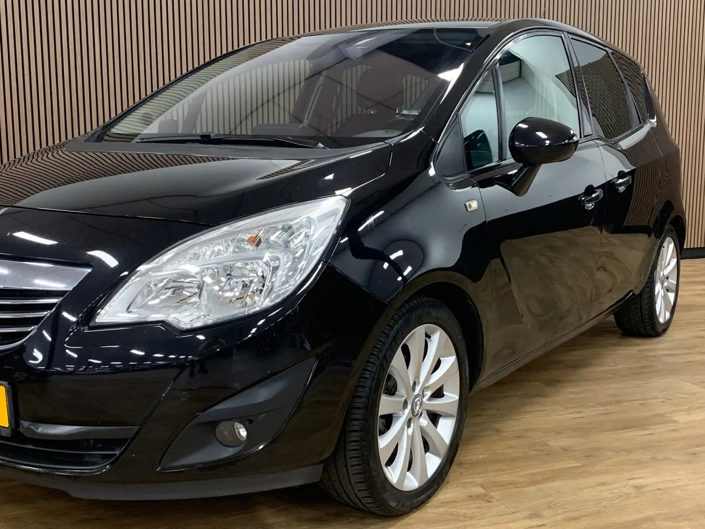Opel Meriva 1.4 Turbo Cosmo|Navigatie|Climate Control| Zwart - 2