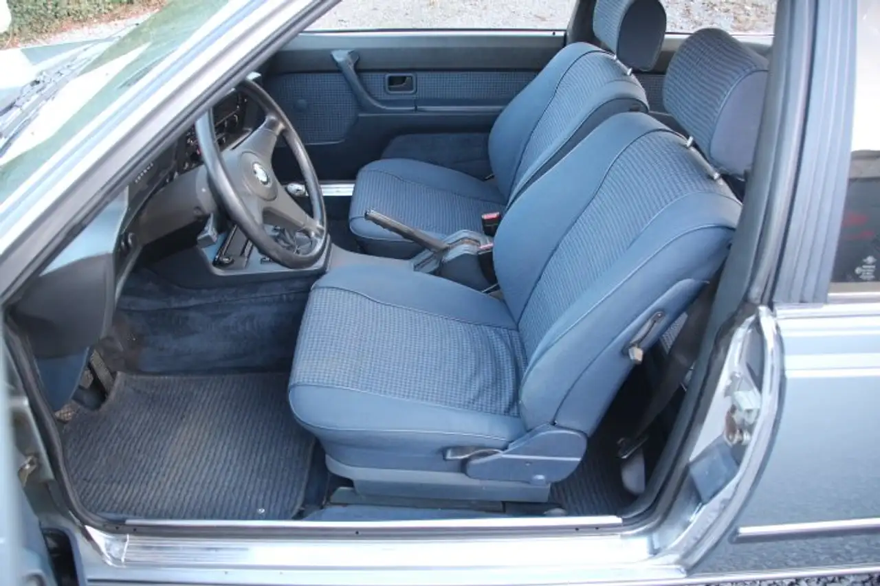 BMW 635 CSi, foto 10