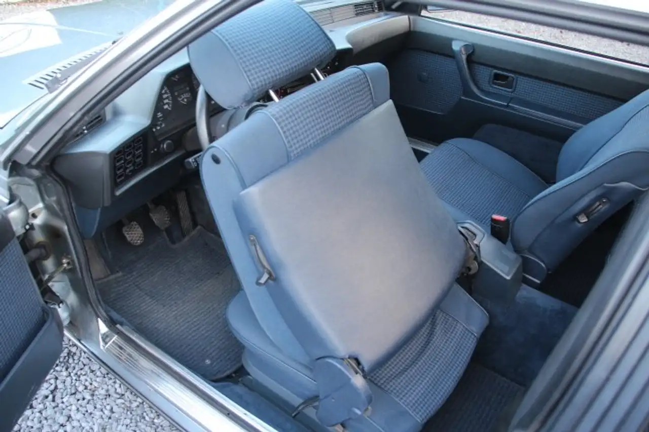 BMW 635 CSi, foto 12