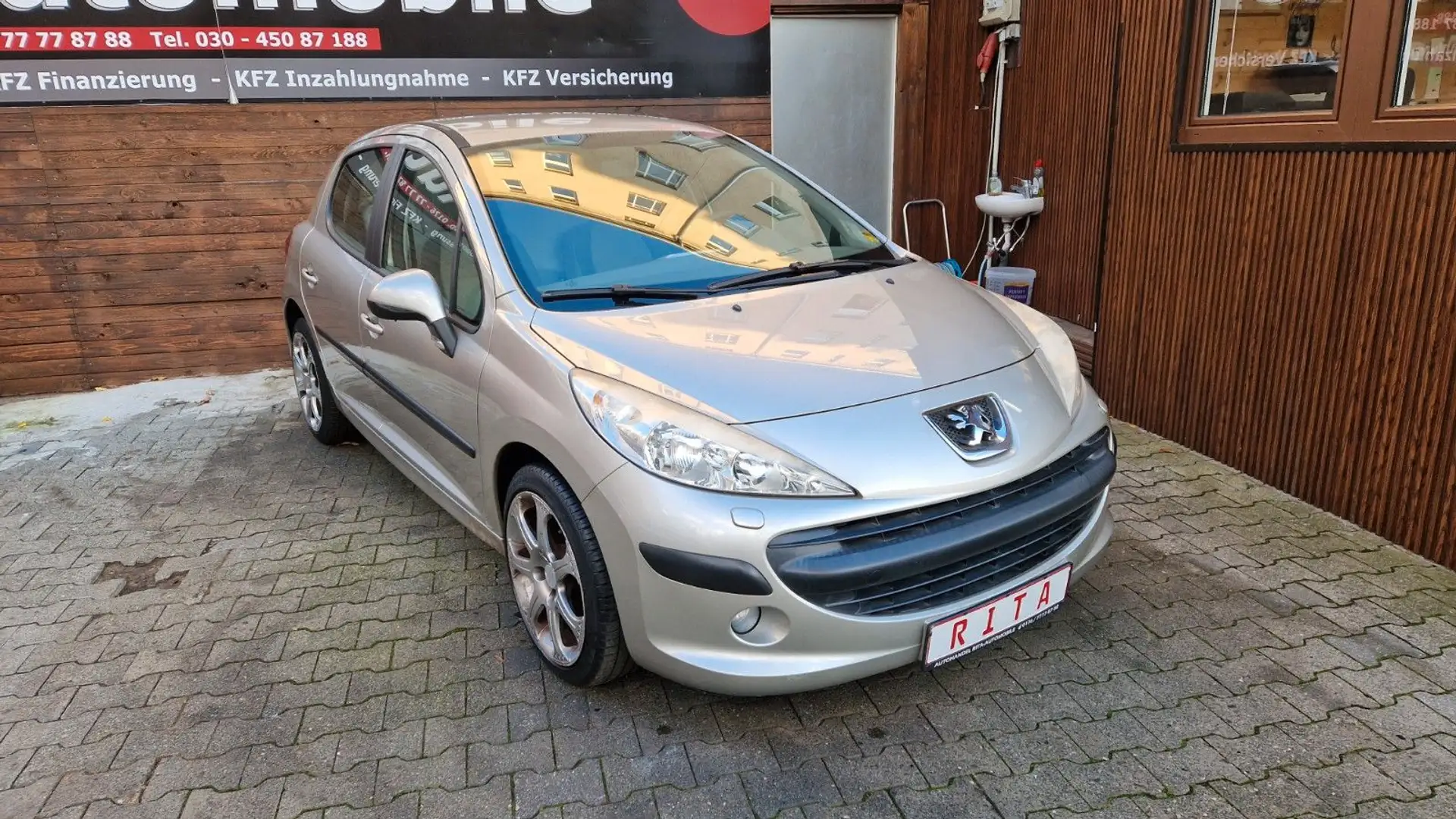 Peugeot 207 Klima, SHZ, Isofix, Nichtraucher Grau - 1