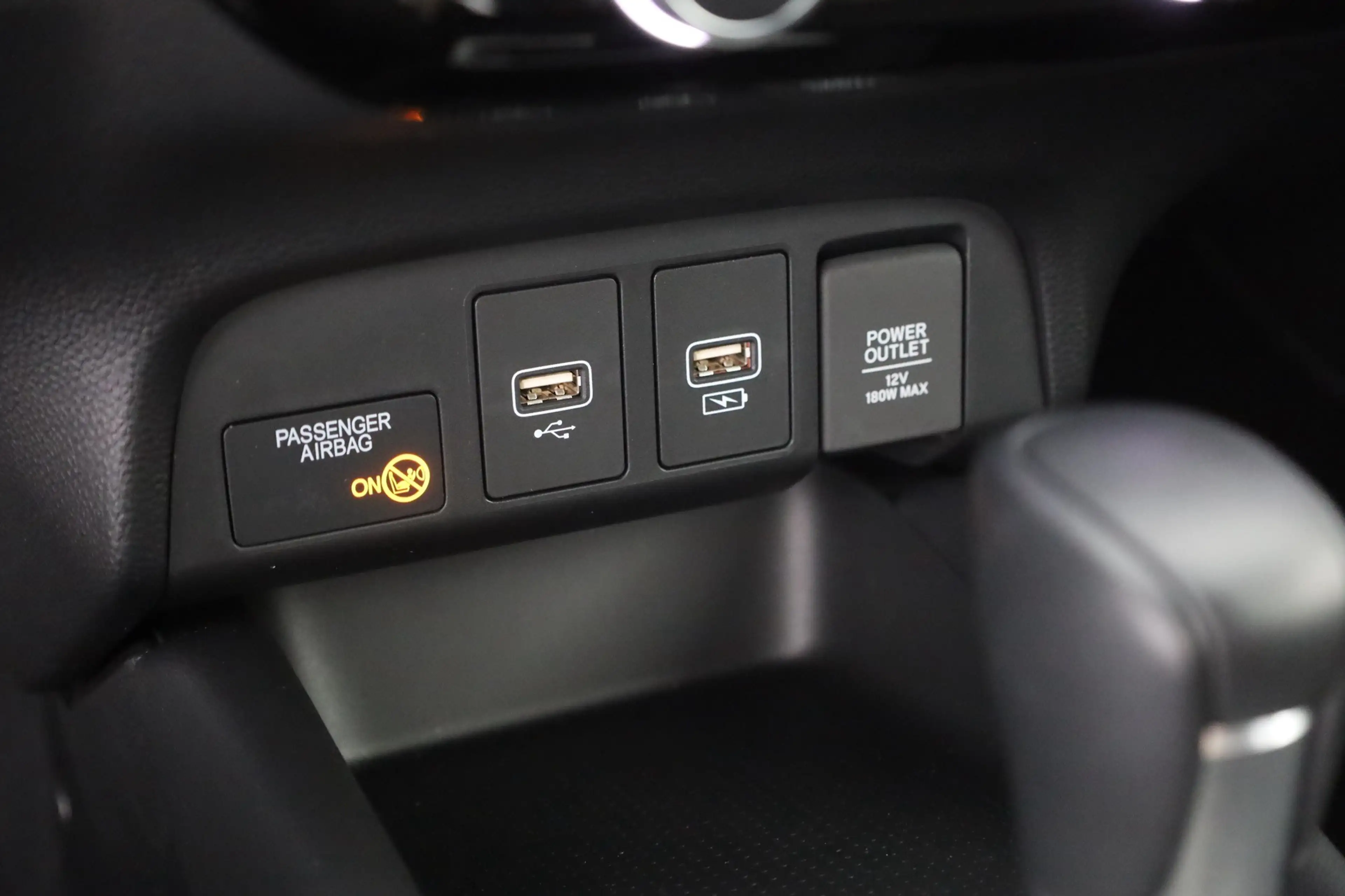 Honda Jazz 1.5 i-MMD Hybrid Executive LED Navi Kamera — photo 13