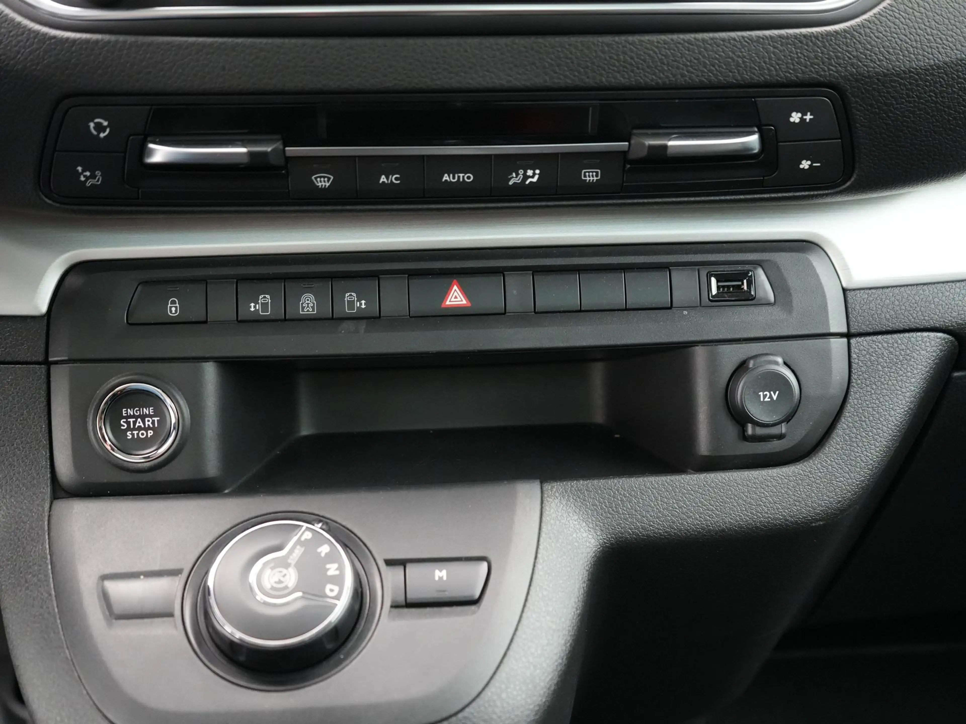 Peugeot Traveller 2.0 BlueHDi 180 Business Long S&S 7 pers | Panoram — photo 6