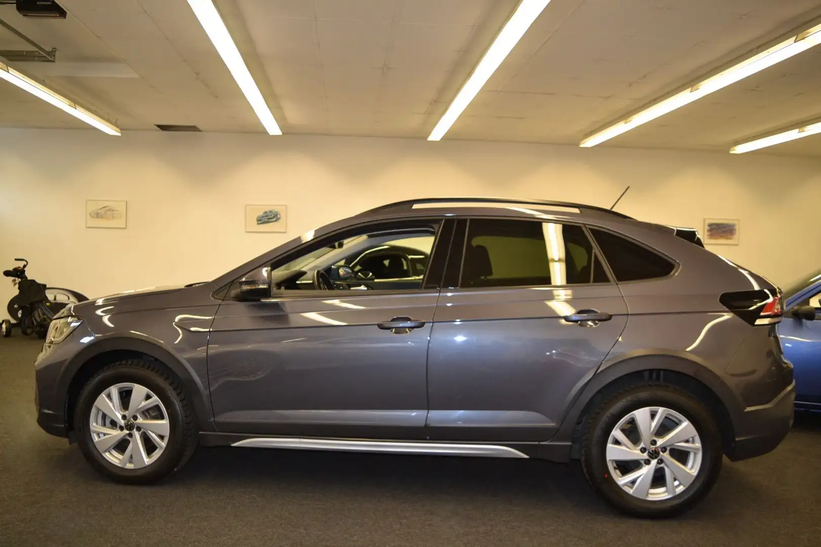 Volkswagen Taigo LIFE Grijs - 1