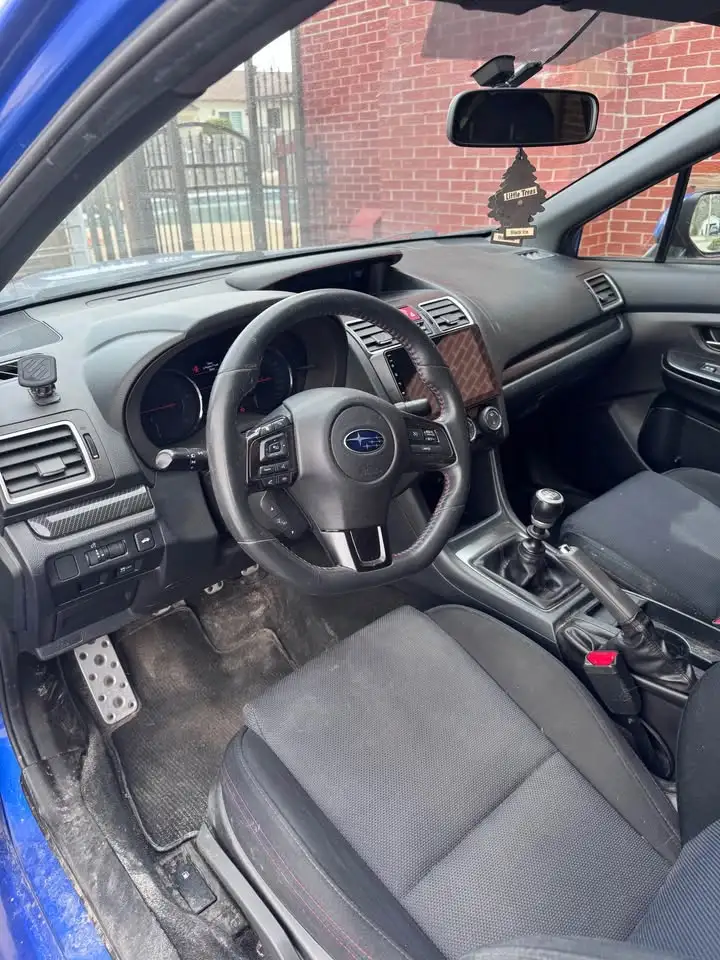 Subaru WRX снимка Subaru WRX