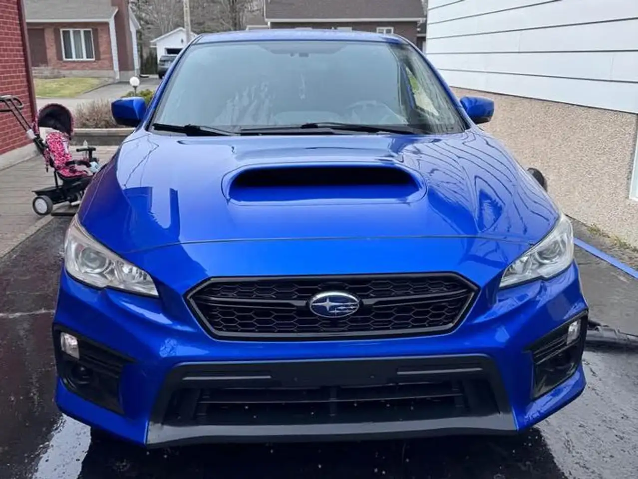 Subaru WRX снимка Subaru WRX