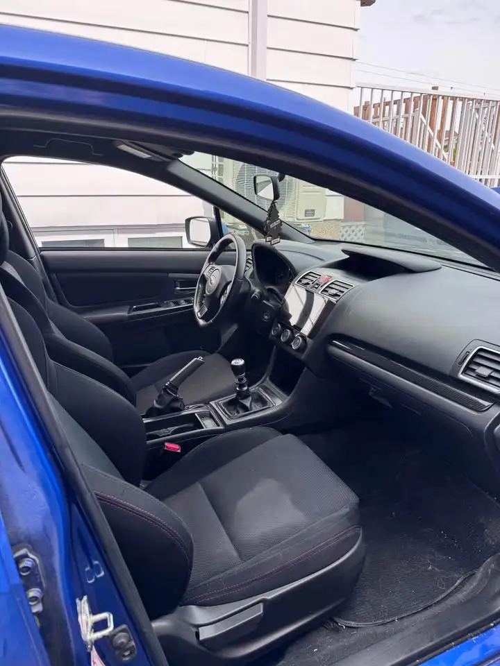 Subaru WRX снимка Subaru WRX