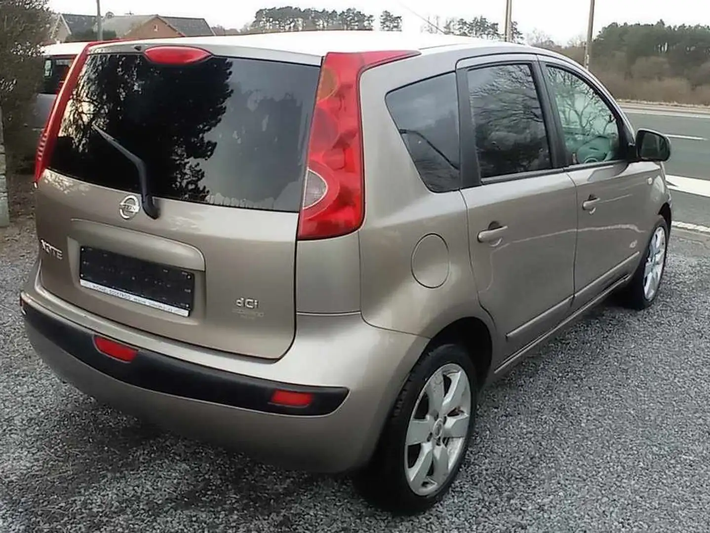 Nissan Note 1.5 dCi Elegance Beżowy - 2
