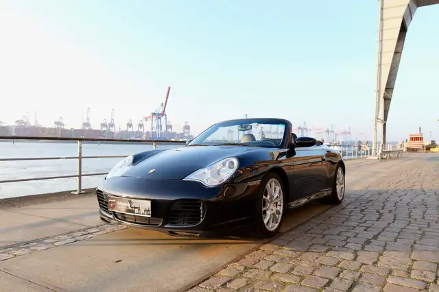 Porsche 996 Carrera 4S Cabriolet Deutsches Fahrzeug Nachlackie