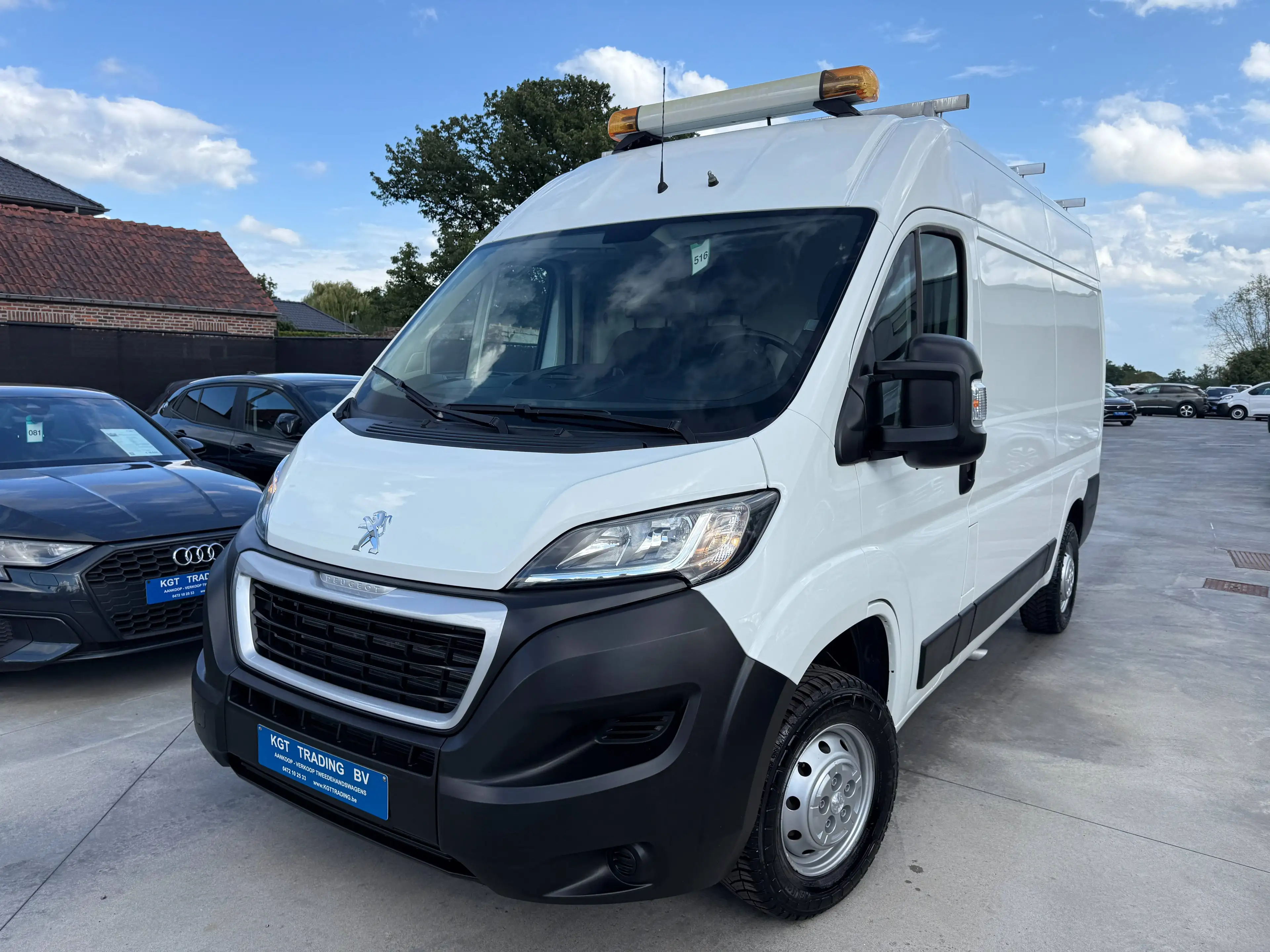 Peugeot Boxer 2.0 BLUEHDI 130PK L2H2 4X4 AANDRIJVING BLUETOOTH AIRCO 3 ZIT