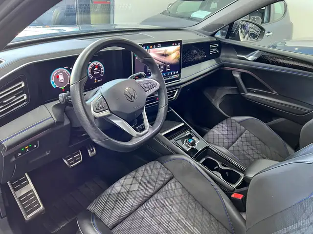 Volkswagen Tiguan view 9