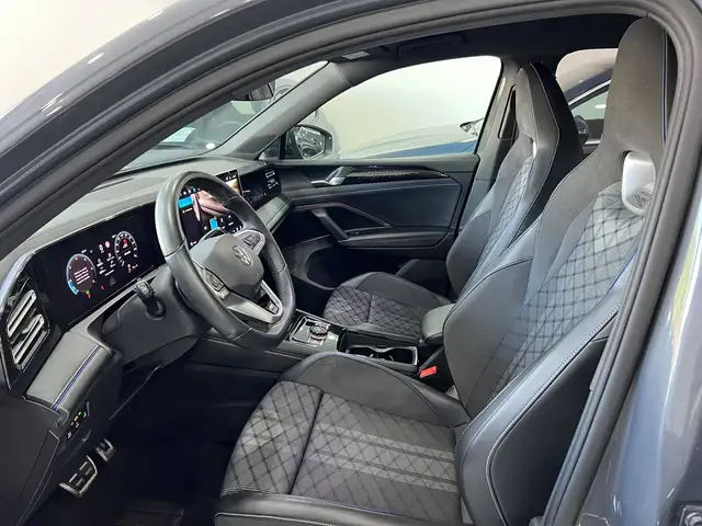 Volkswagen Tiguan view 10