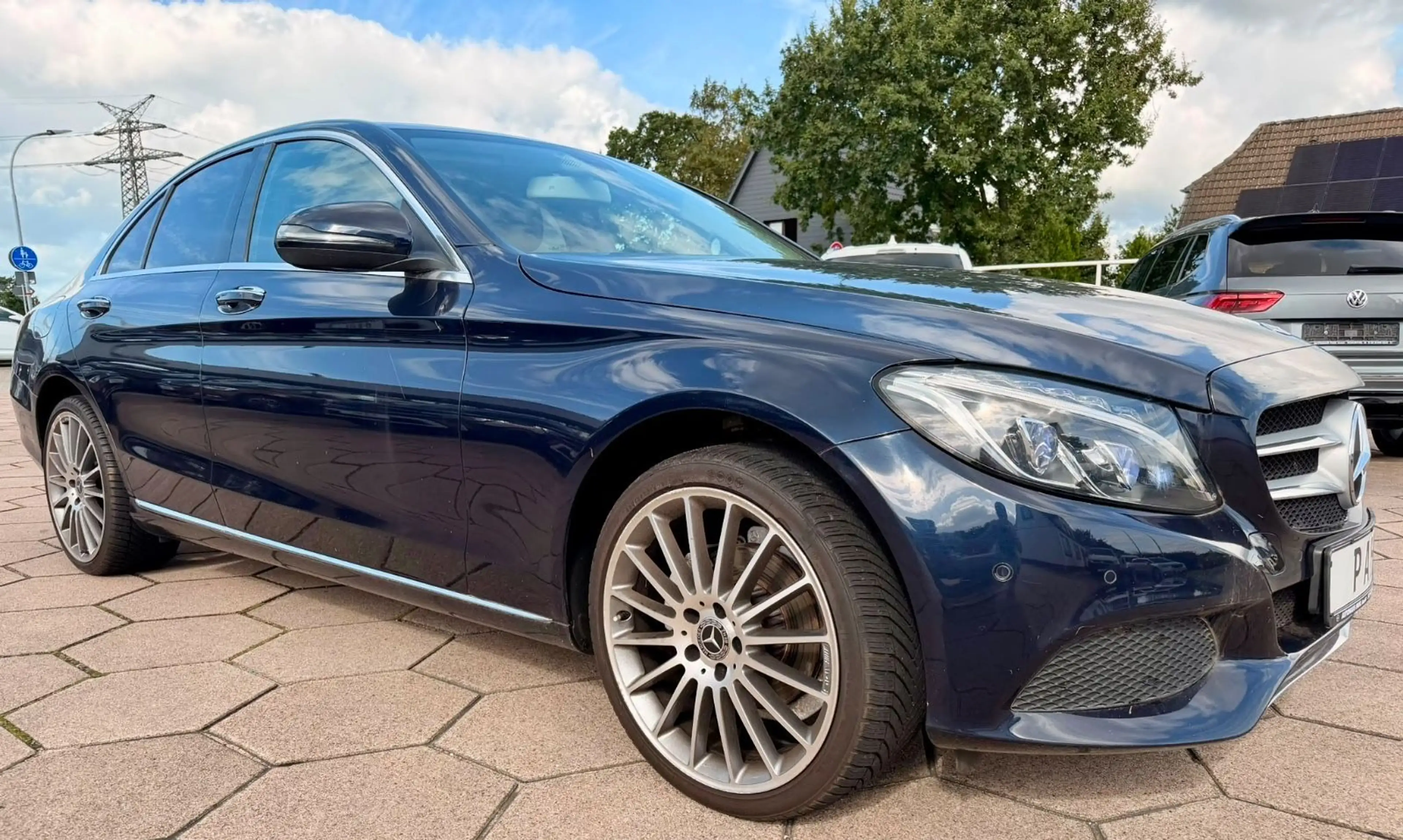 Mercedes-Benz C 180 Lim. Aut. AMG-Line NAVI LED — photo 4