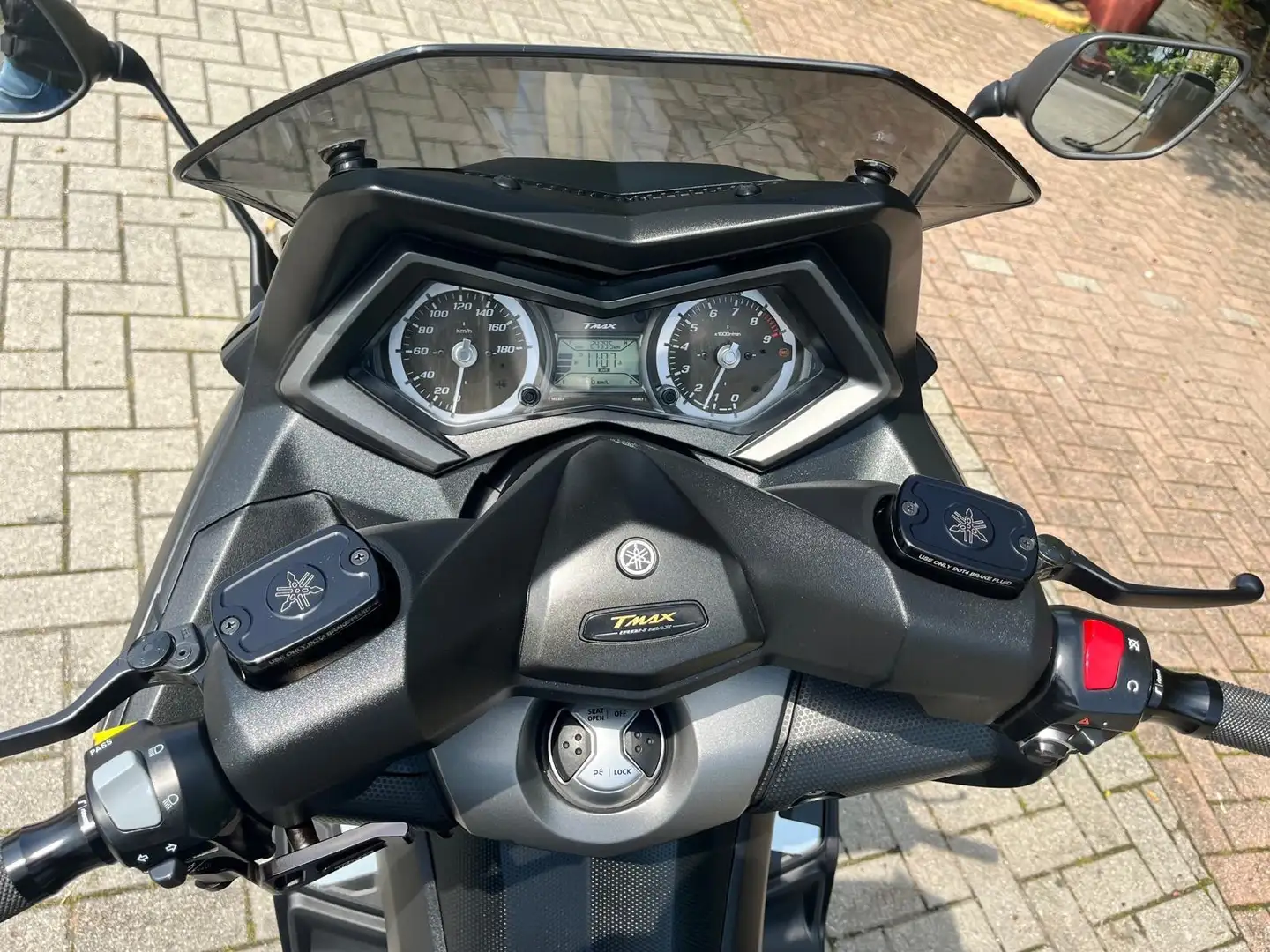 Yamaha TMAX 530 Yamaha Tmax 530 iron Max ABS Чорний - 2