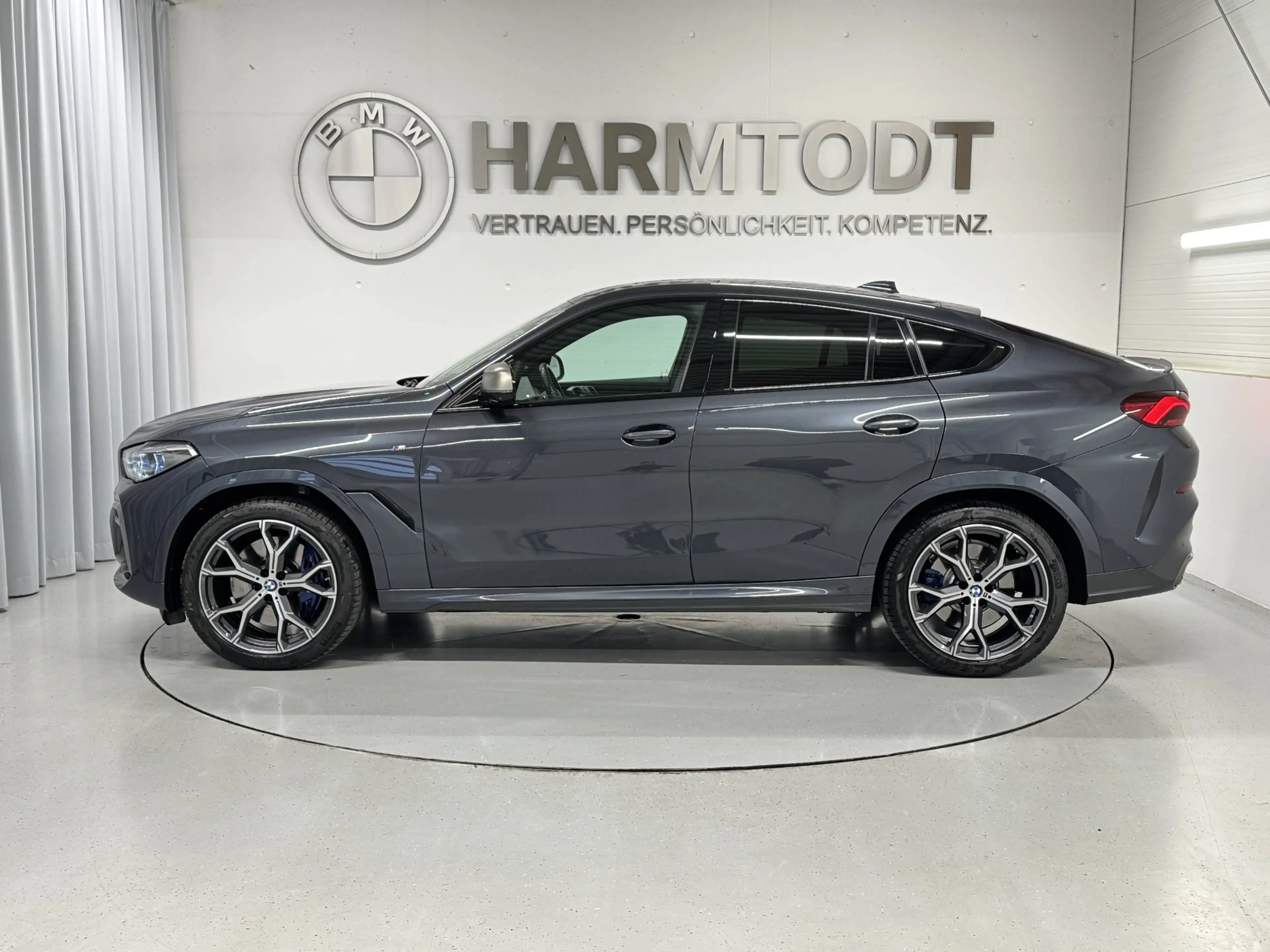BMW X6 M50i *TOP-Ausstattung* — photo 4