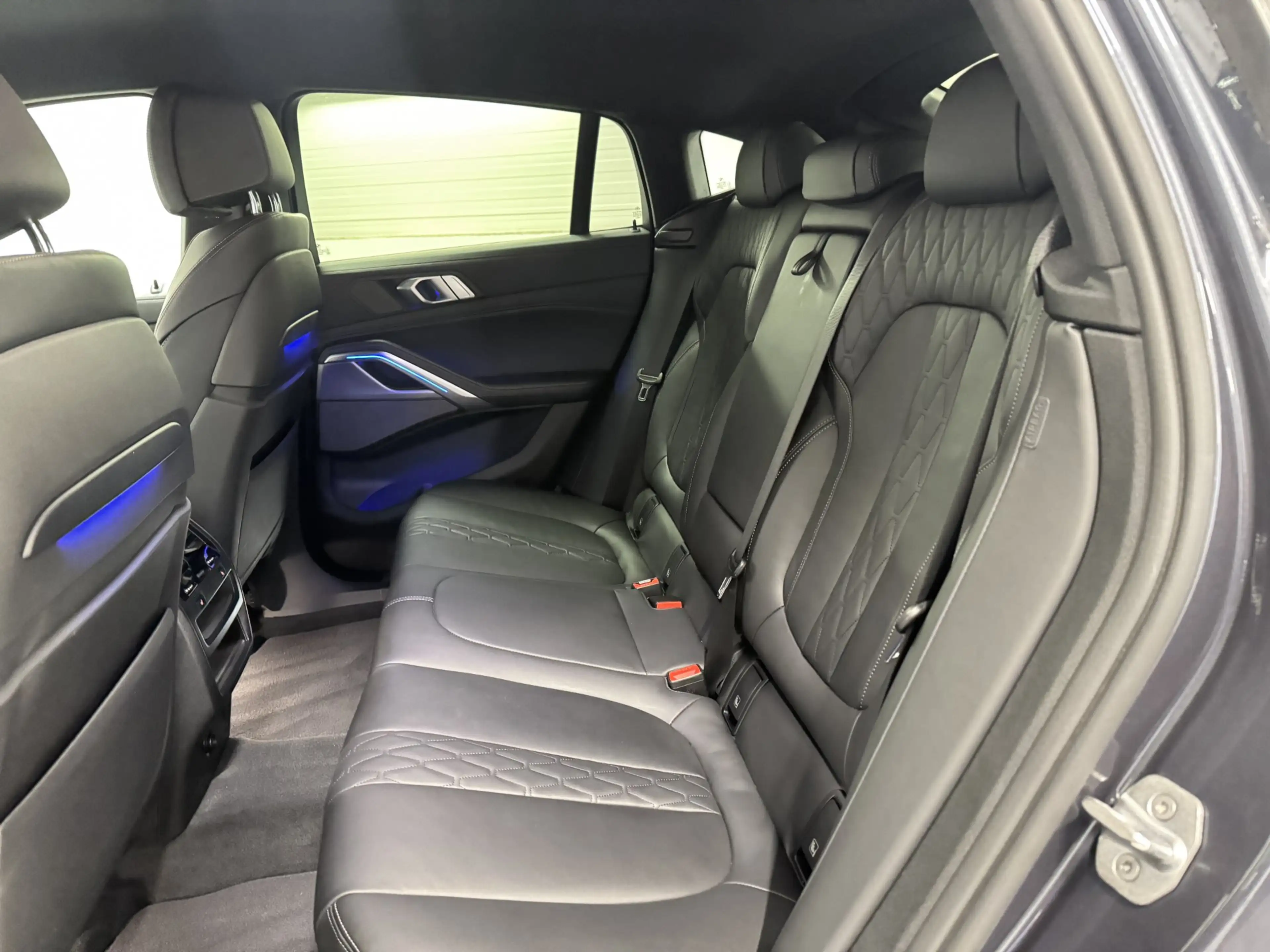 BMW X6 M50i *TOP-Ausstattung* — photo 15