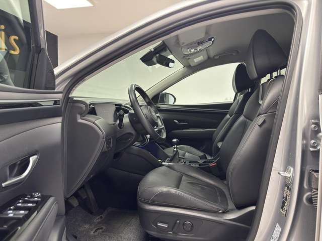 Hyundai TUCSON — photo 11
