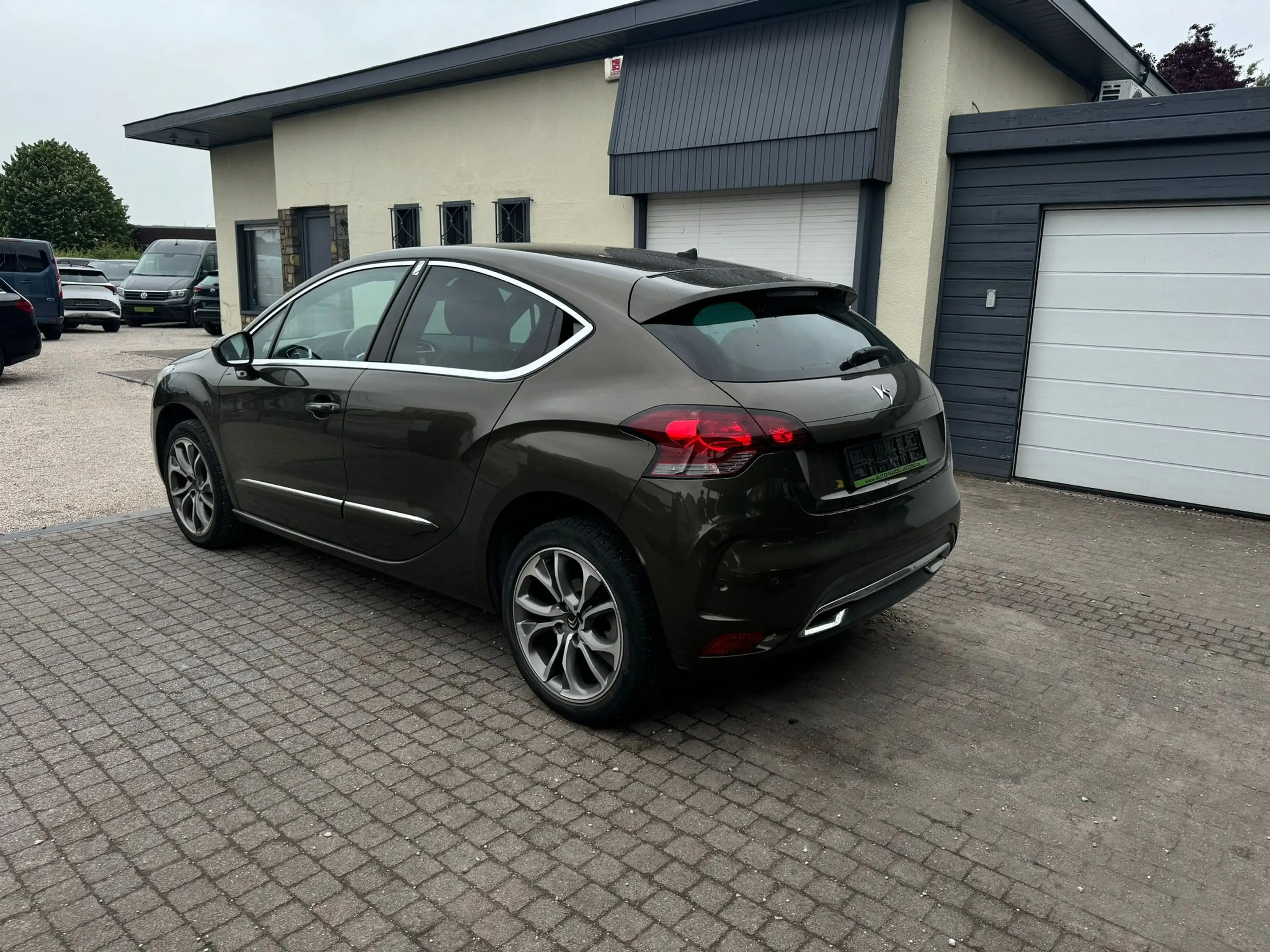 Citroen DS4 1.6 THP Sport Chic * AUT * 163PK *EXPORT/HANDELAAR — photo 2