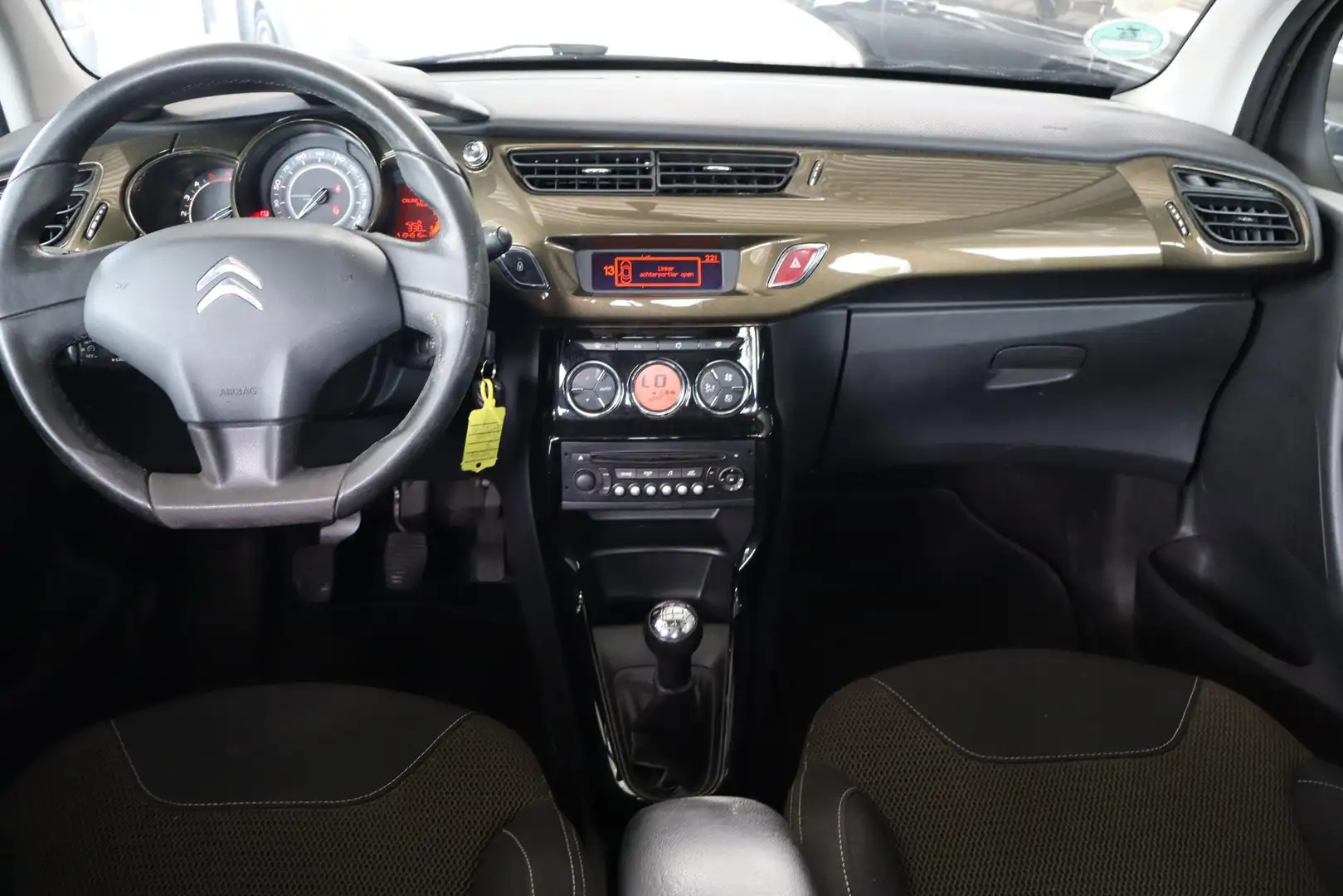 Citroen C3 1.6 e-HDi Collection Climate control, Radio cd spe Zwart - 2