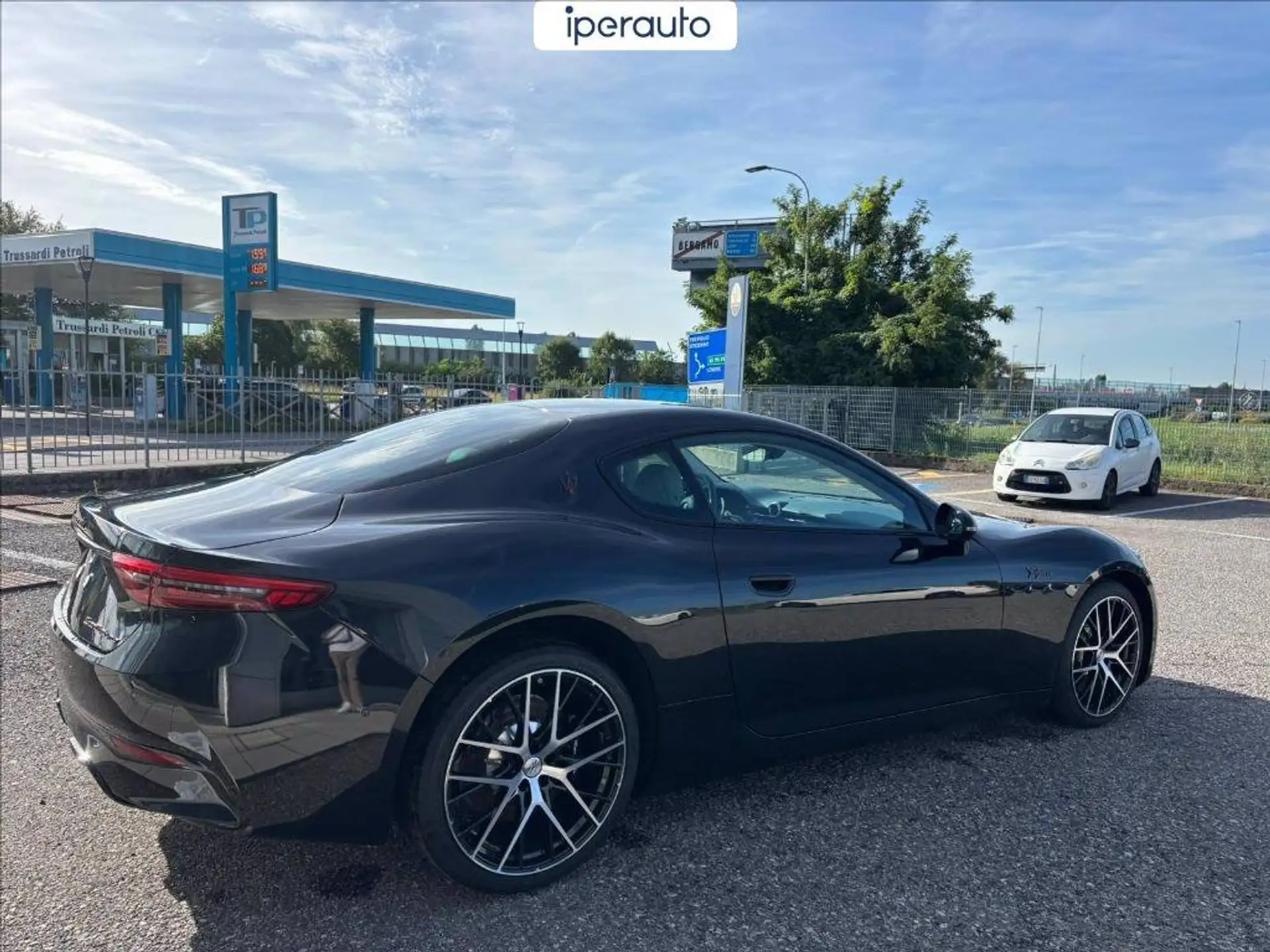 마세라티 Maserati GranTurismo 2025 블랙 사진 5