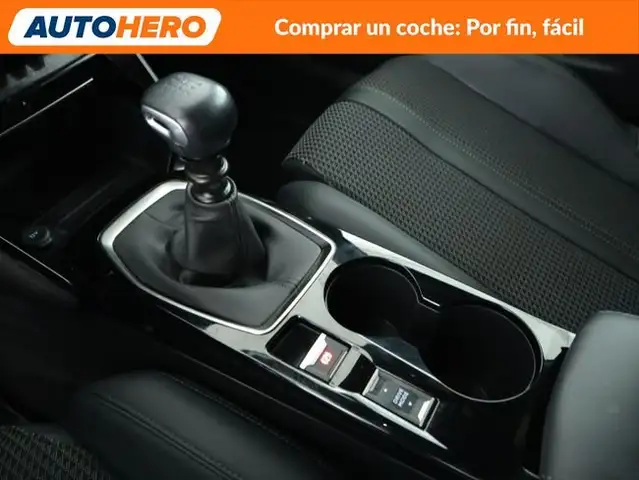 Peugeot 2008 view 30