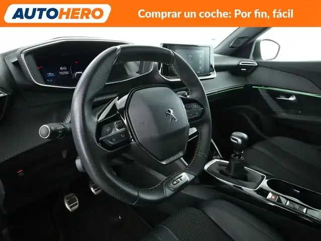 Peugeot 2008 view 12