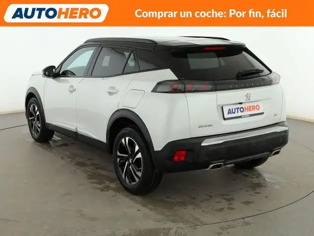 Peugeot 2008 view 4