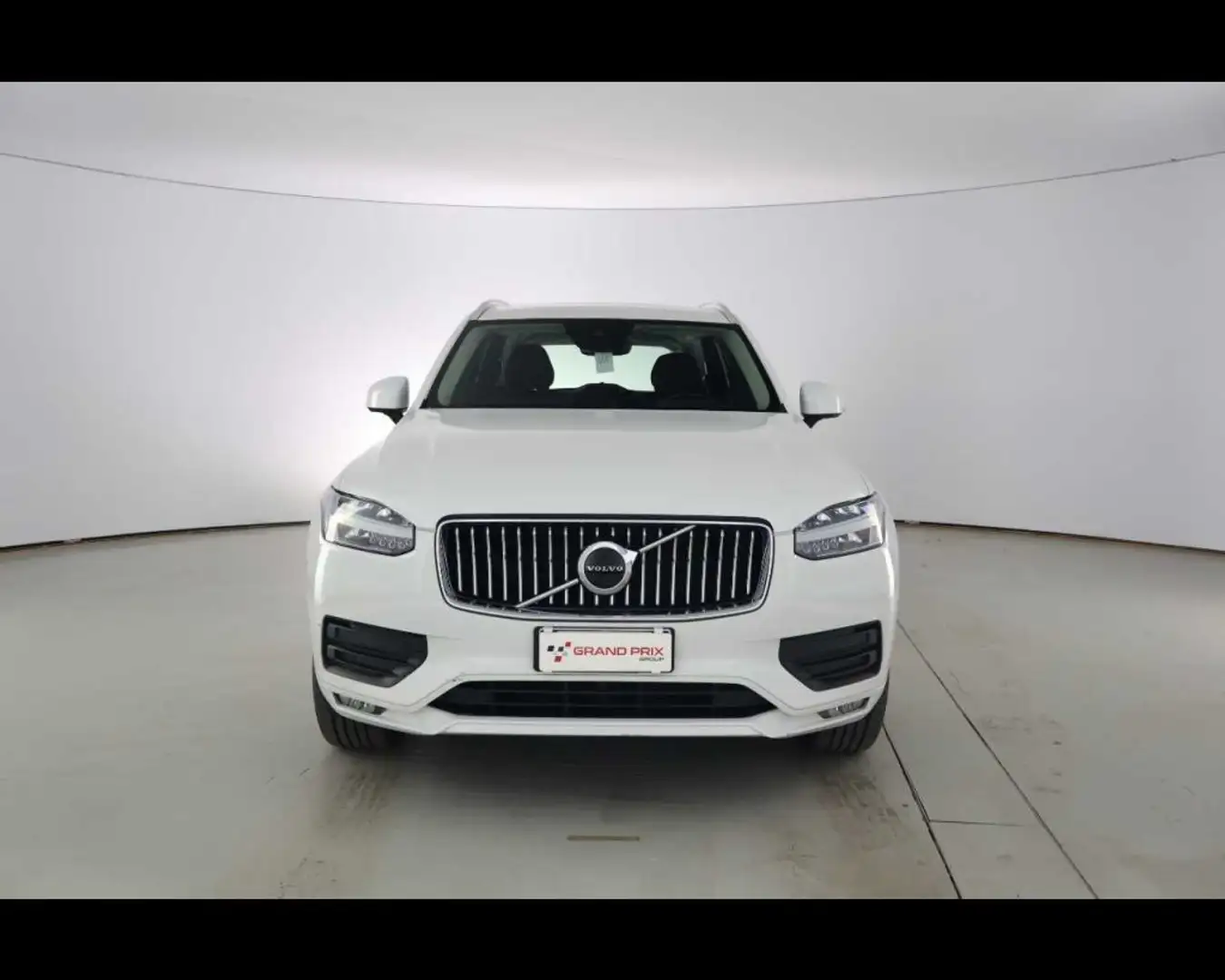 Volvo XC90 B5 (d) AWD Geartronic Momentum Pro Blanc - 2