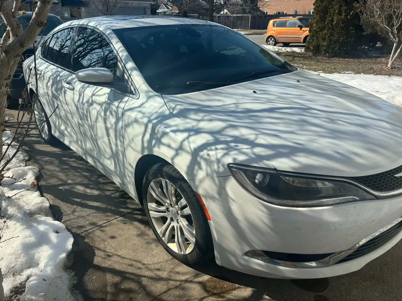Chrysler 200 снимка Chrysler 200